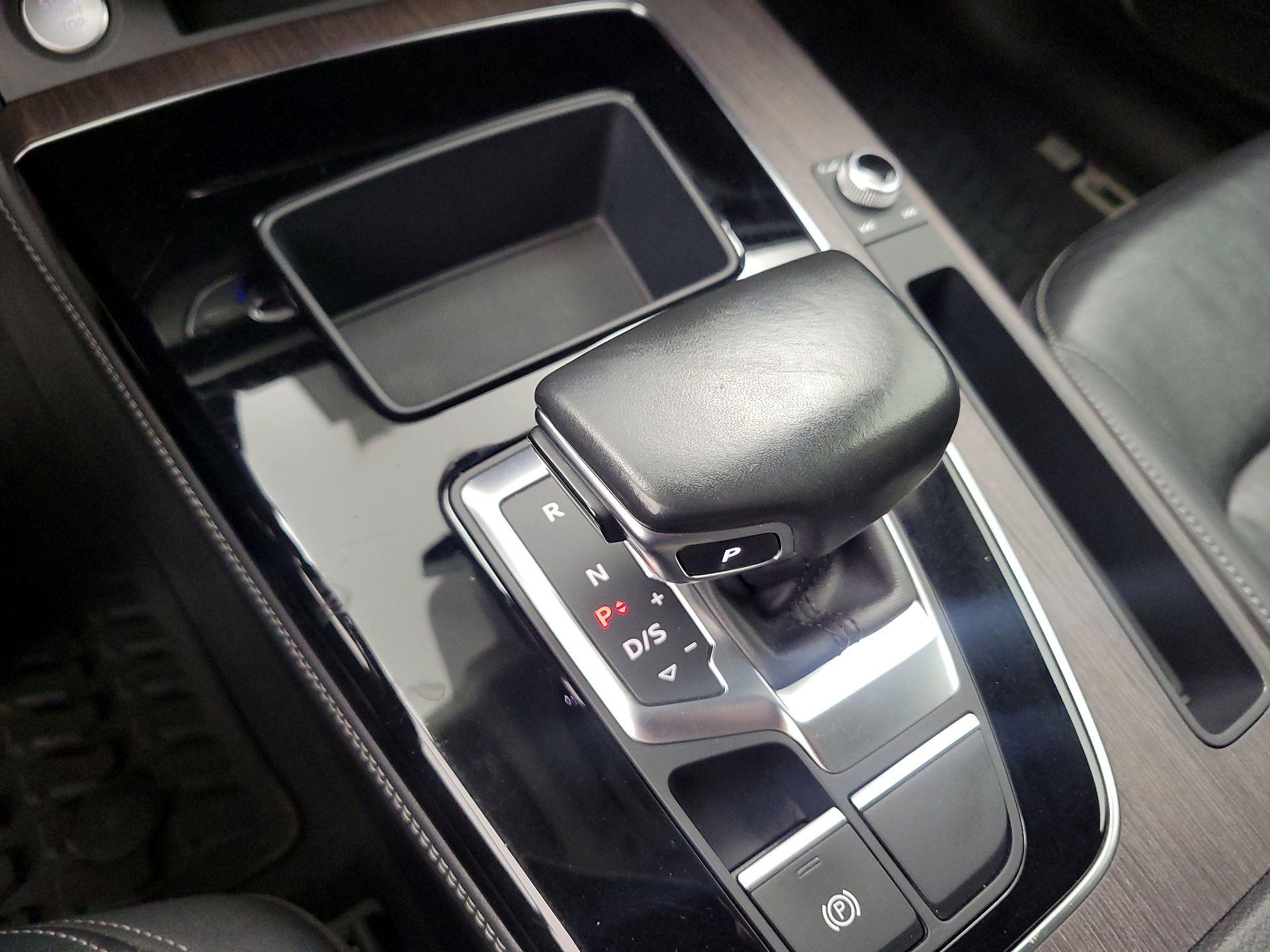 Thumbnail: 2021 Audi Q5 - 18