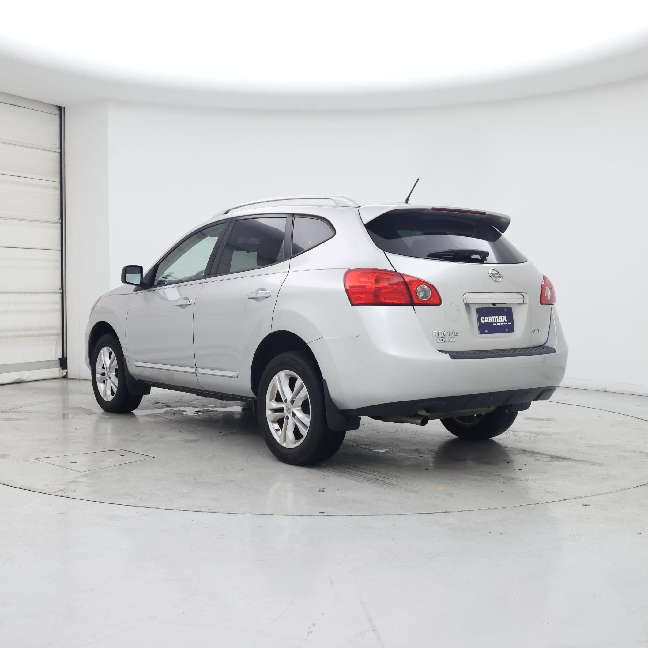 Thumbnail: 2015 Nissan Rogue - 2