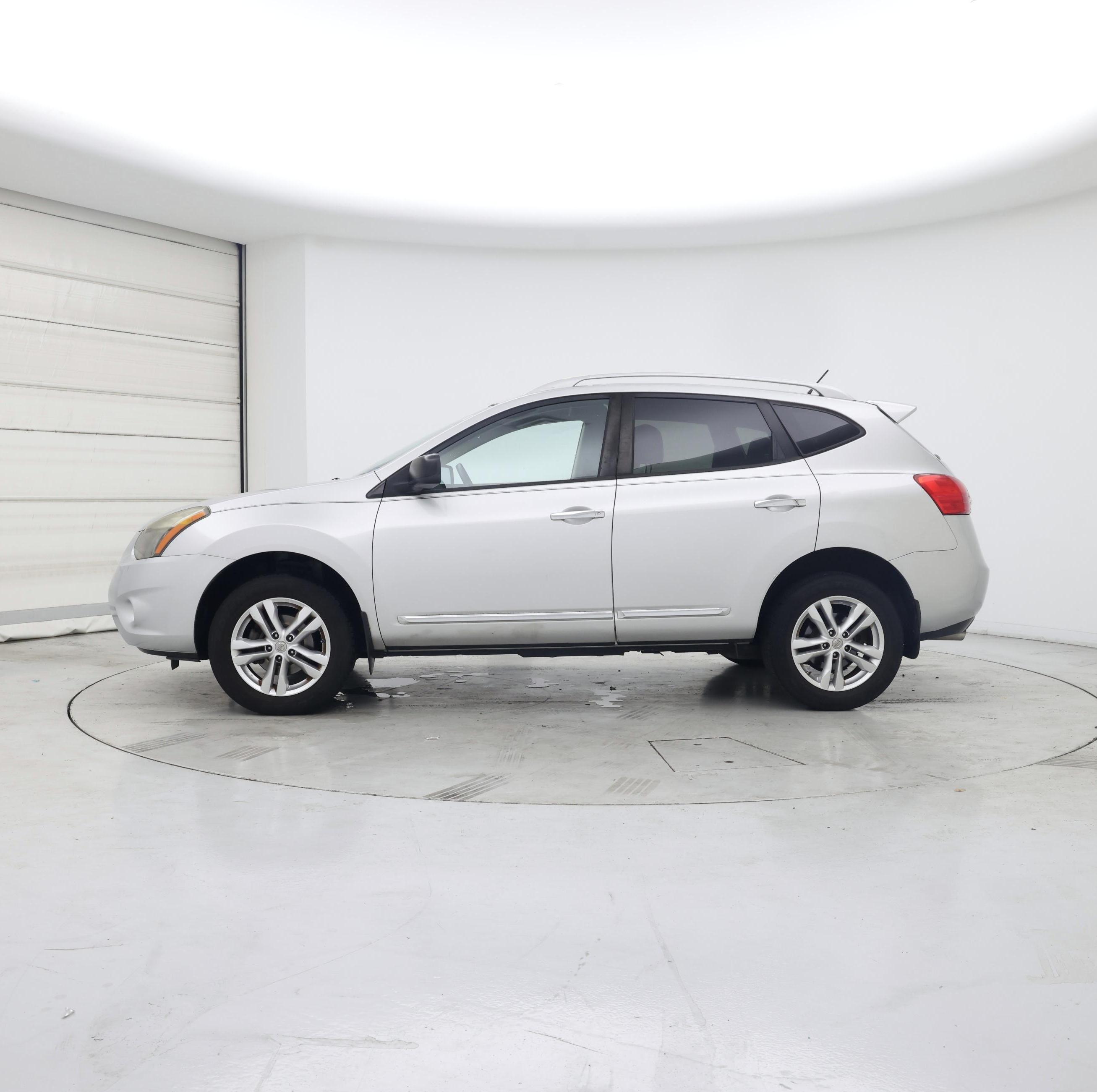 Thumbnail: 2015 Nissan Rogue - 3