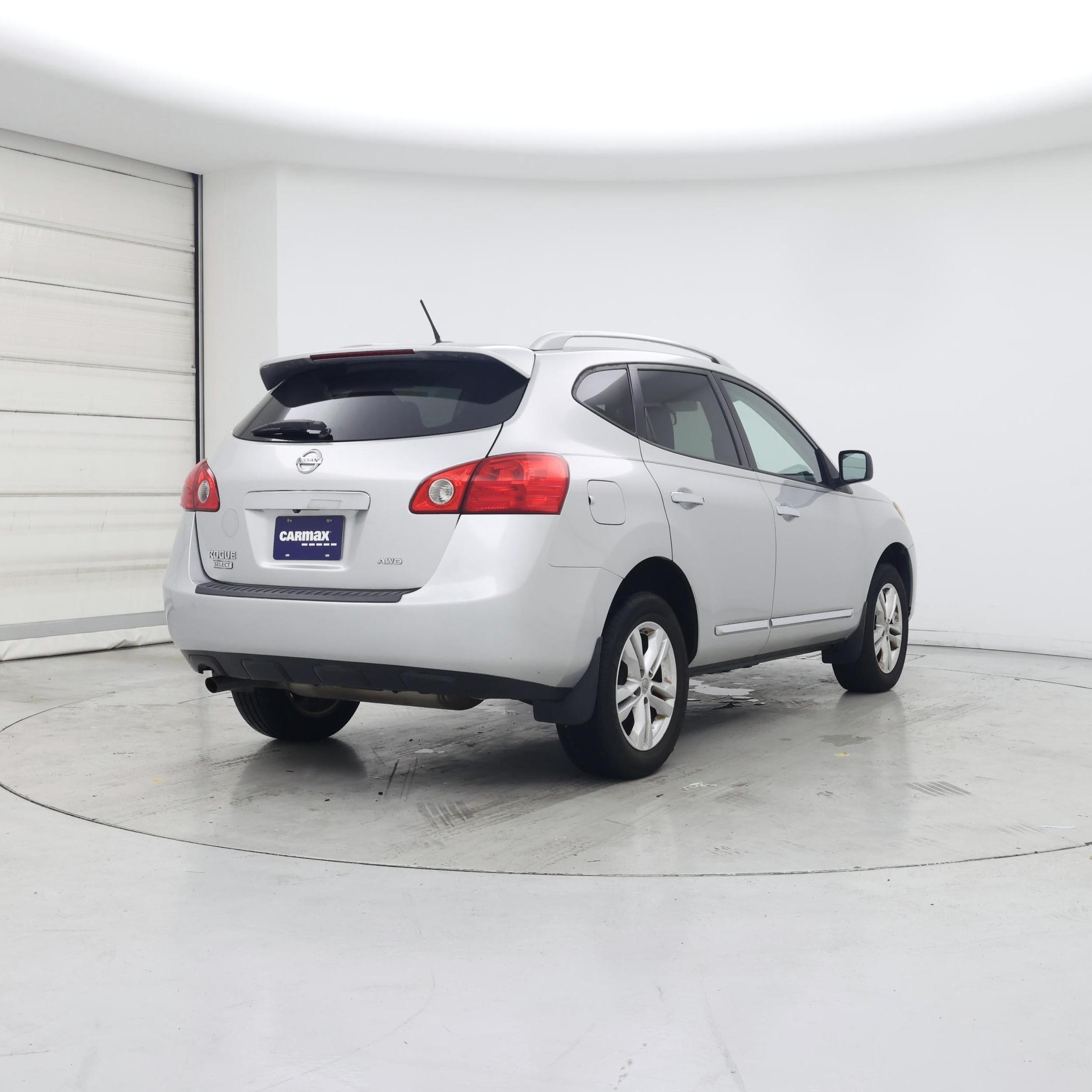 Thumbnail: 2015 Nissan Rogue - 8