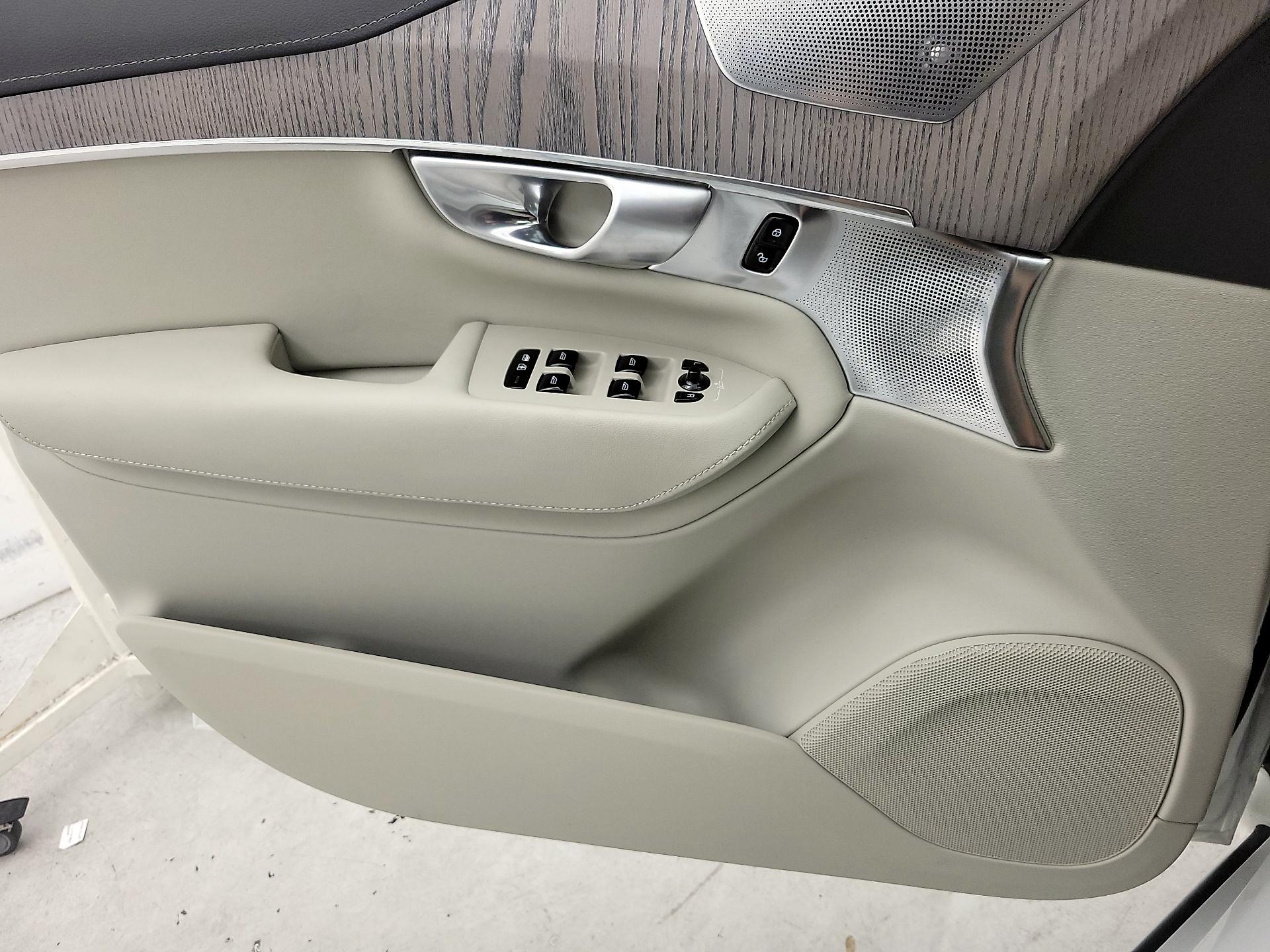 Thumbnail: 2024 Volvo XC90 - 12