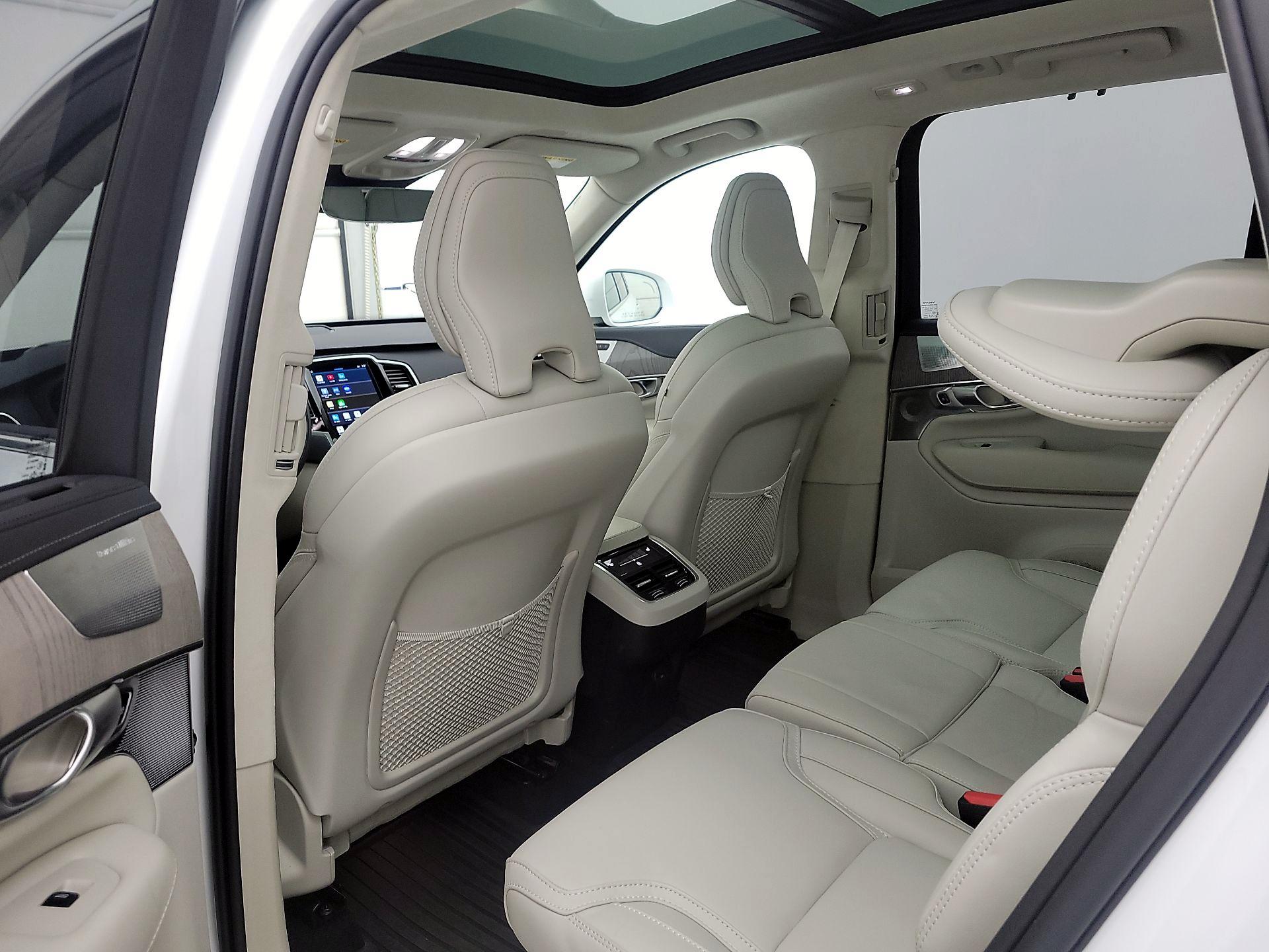Thumbnail: 2024 Volvo XC90 - 20