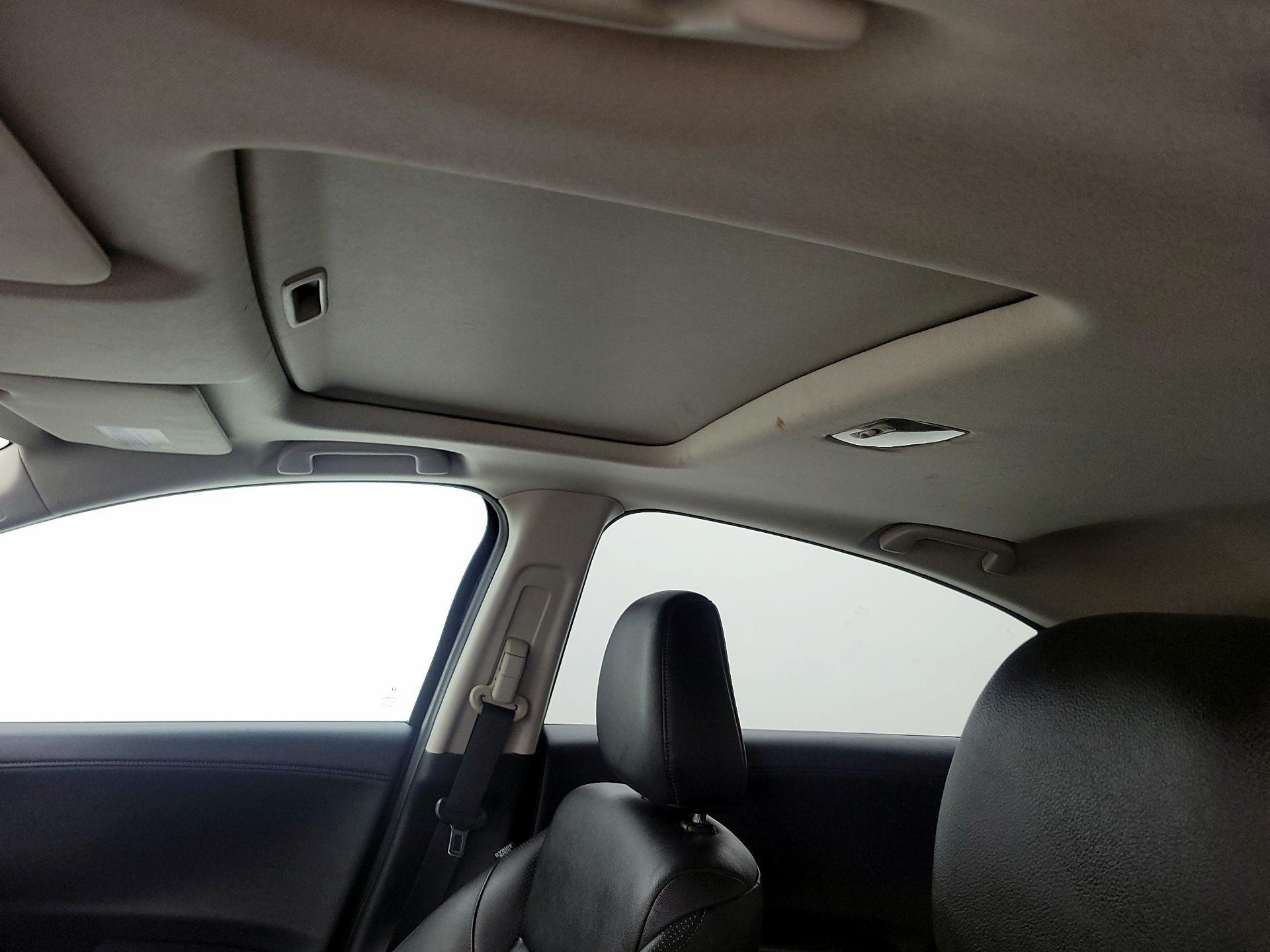 Thumbnail: 2016 Honda HR-V - 19