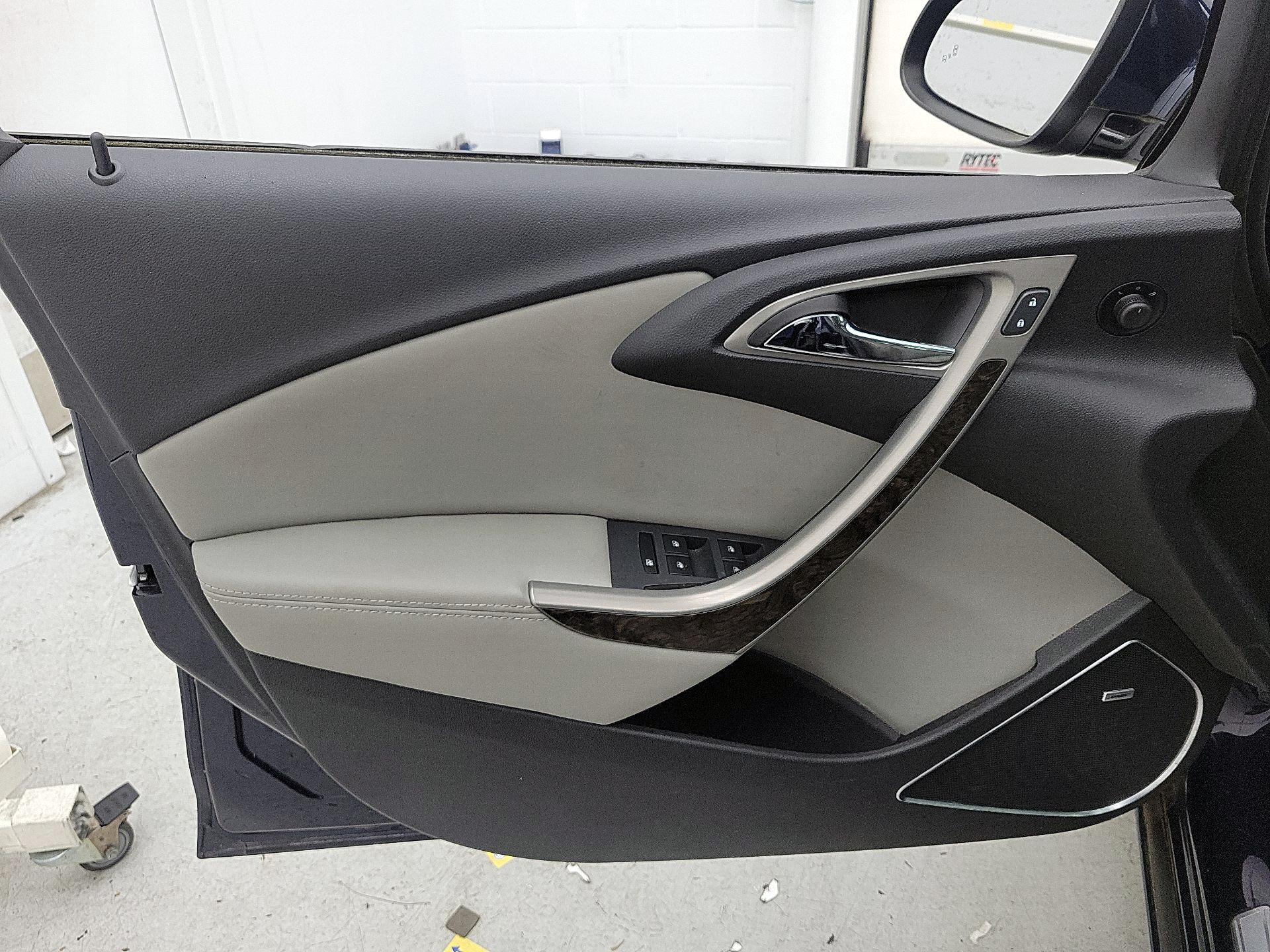 Thumbnail: 2015 Buick Verano - 12