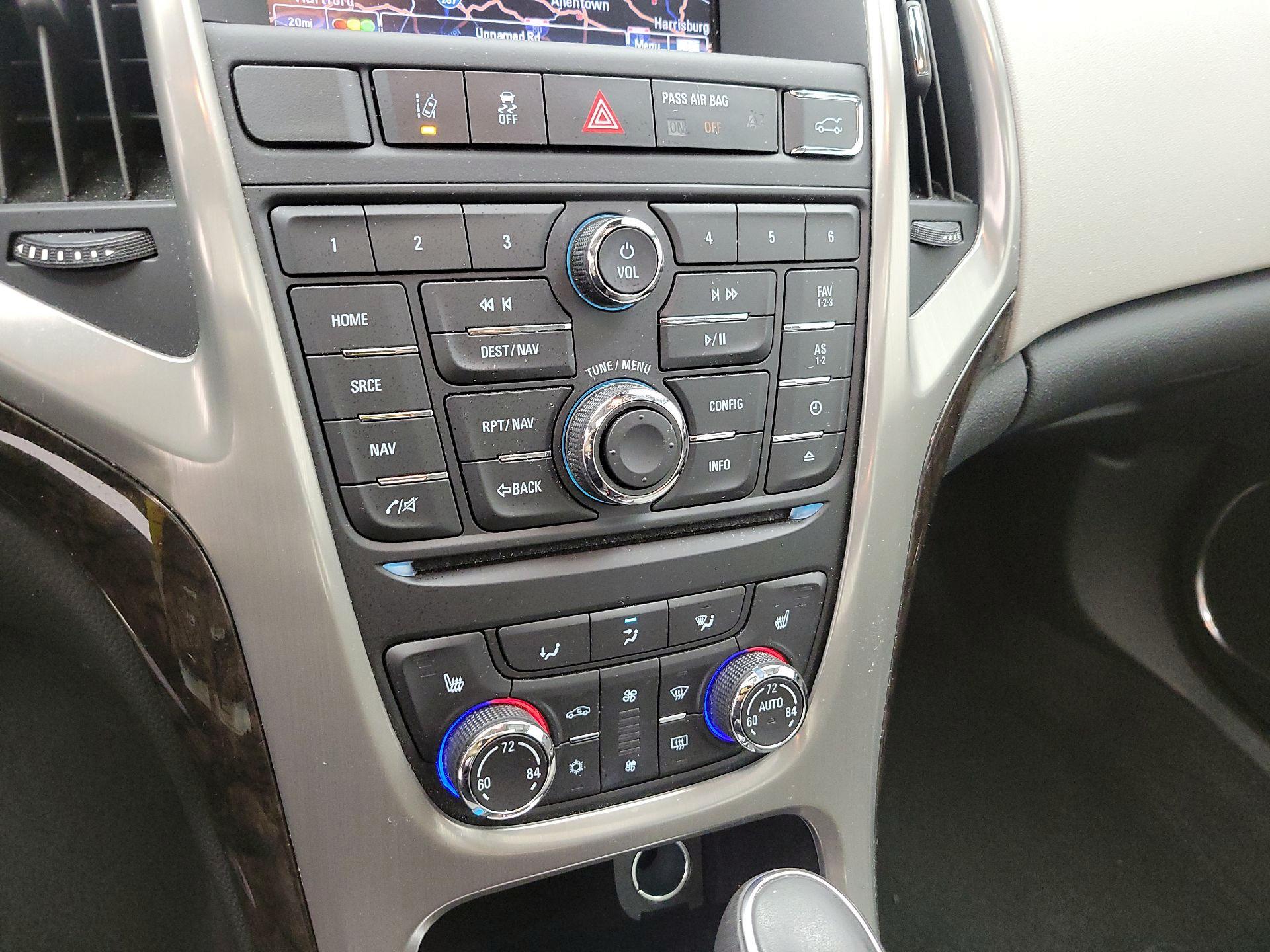 Thumbnail: 2015 Buick Verano - 17