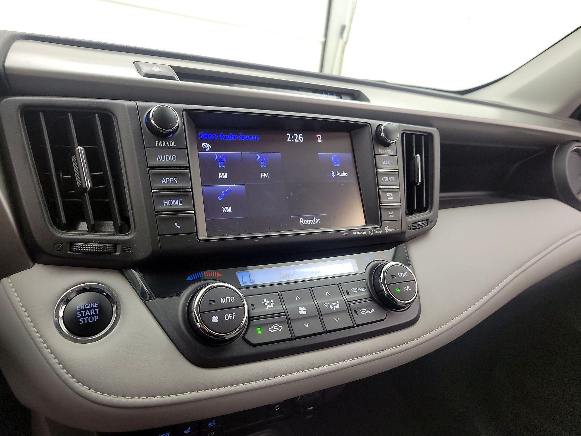 Thumbnail: 2017 Toyota RAV4 - 15