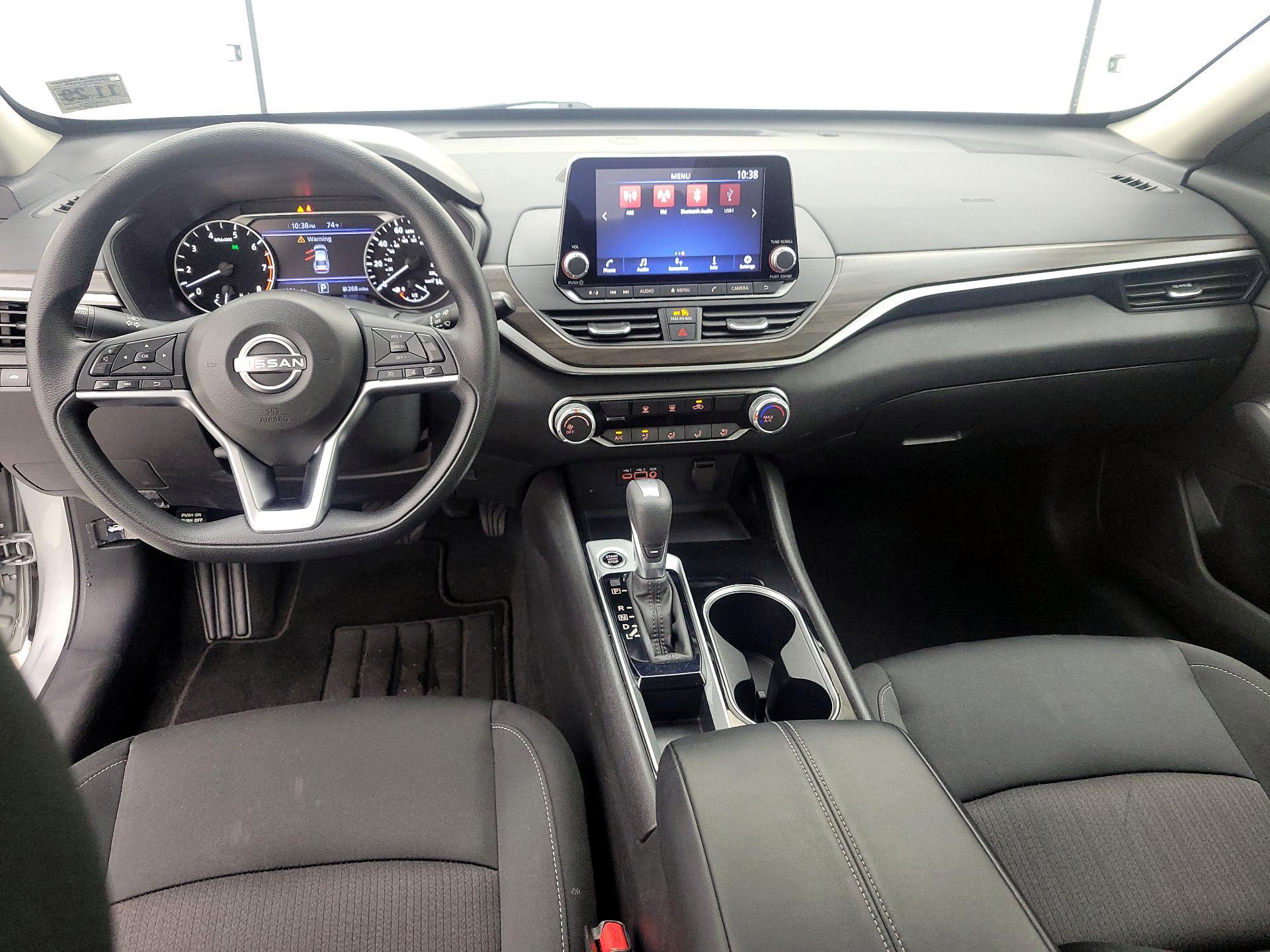 Thumbnail: 2024 Nissan Altima - 9