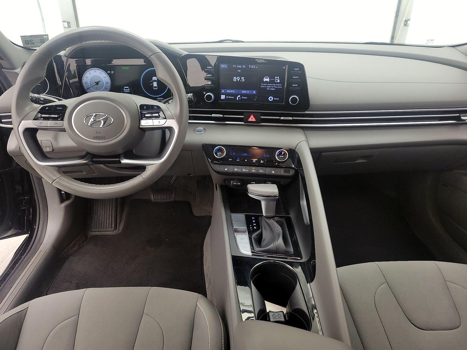 Thumbnail: 2021 Hyundai Elantra - 9