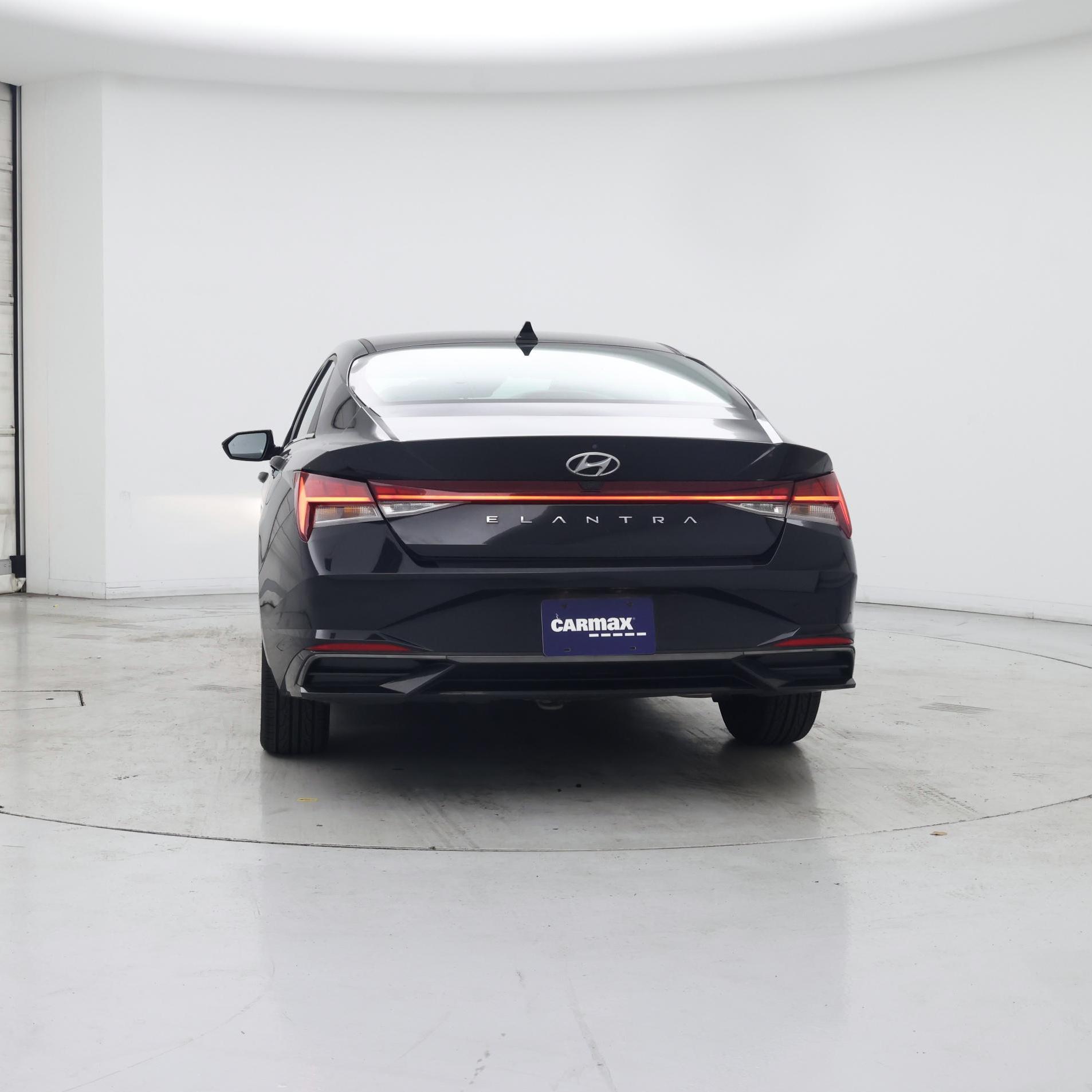 Thumbnail: 2021 Hyundai Elantra - 6