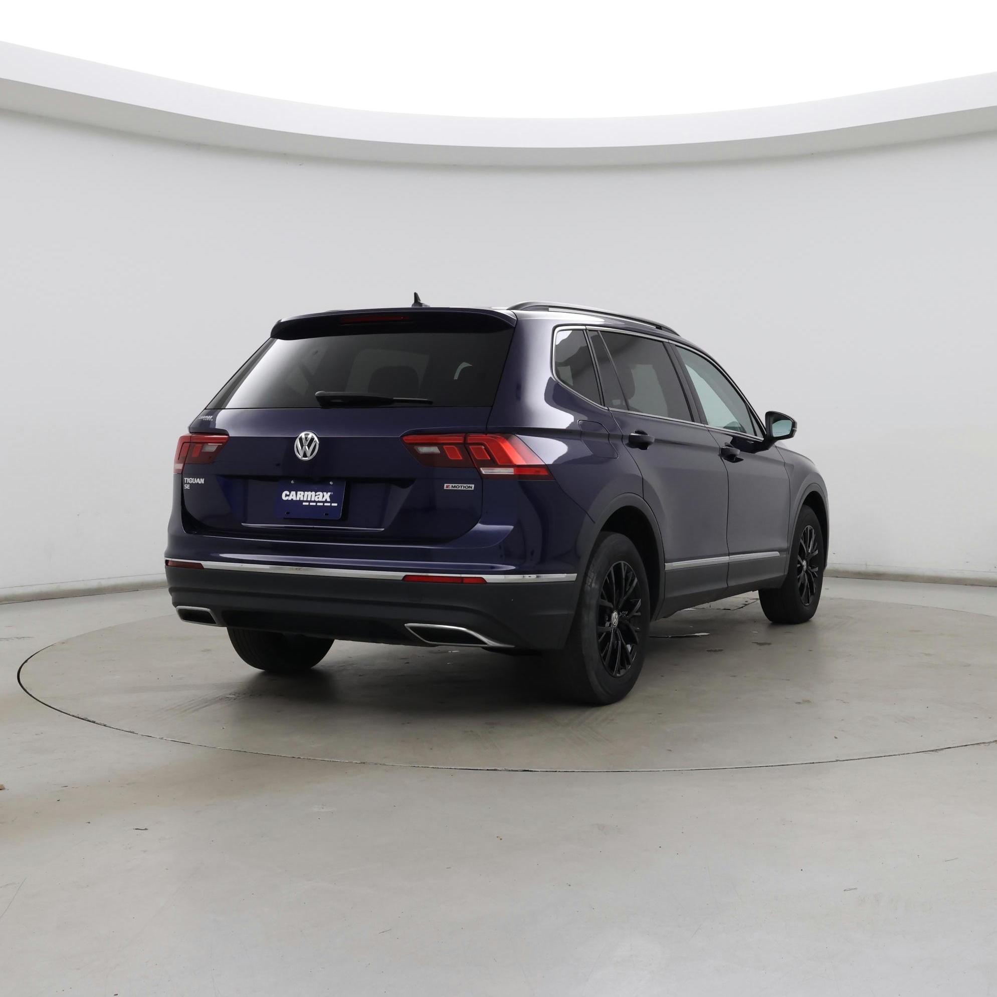 Thumbnail: 2021 Volkswagen Tiguan - 8