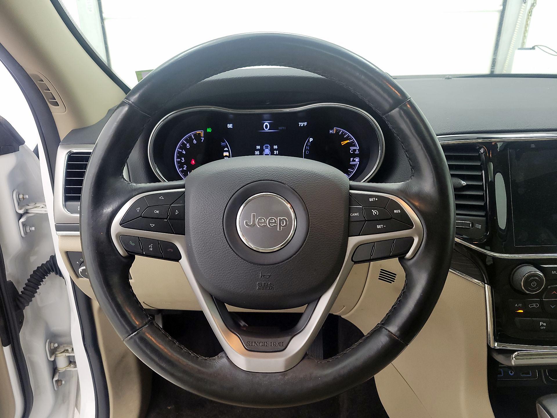 Thumbnail: 2019 Jeep Grand Cherokee - 10