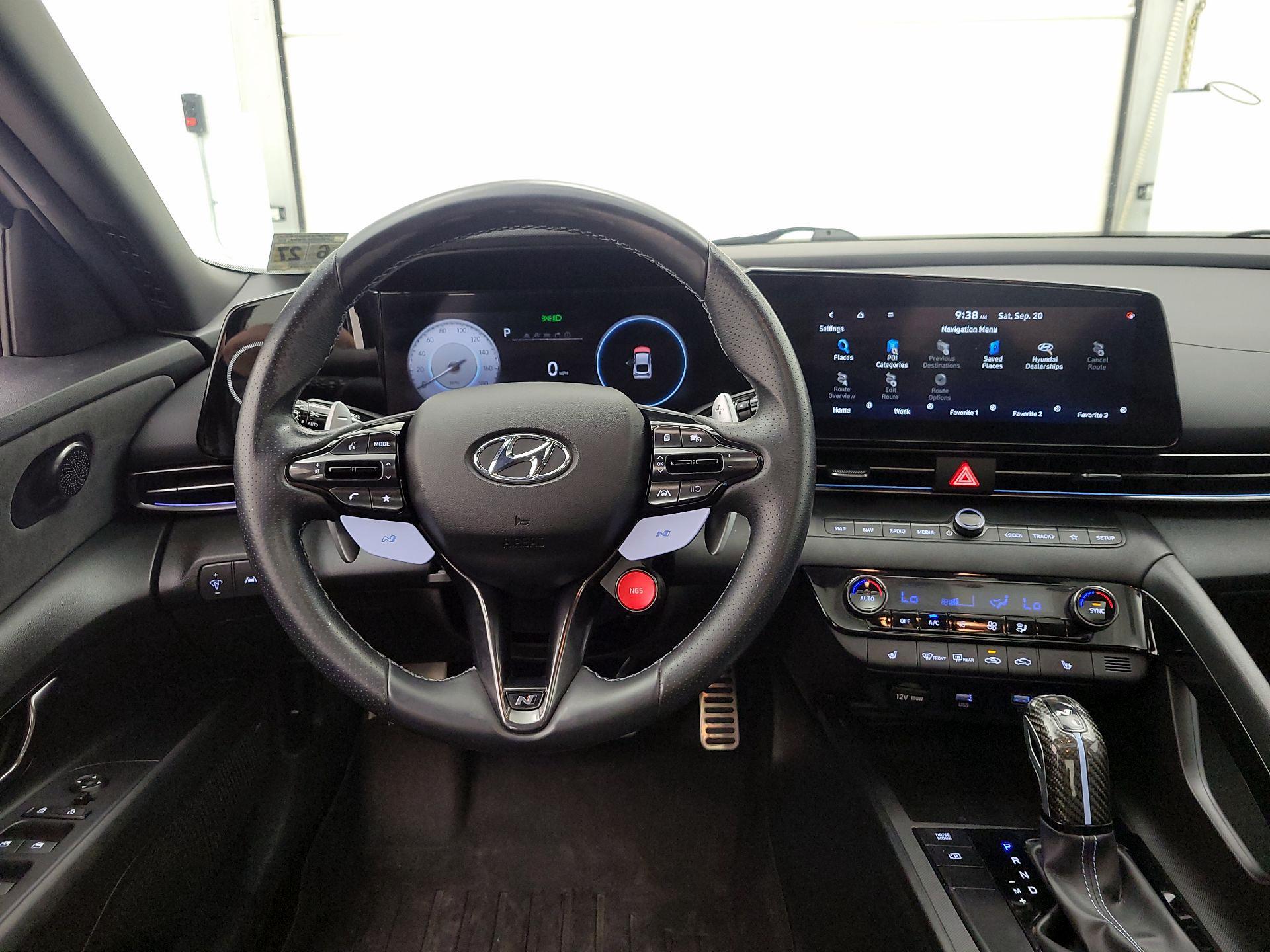 Thumbnail: 2022 Hyundai Elantra - 10