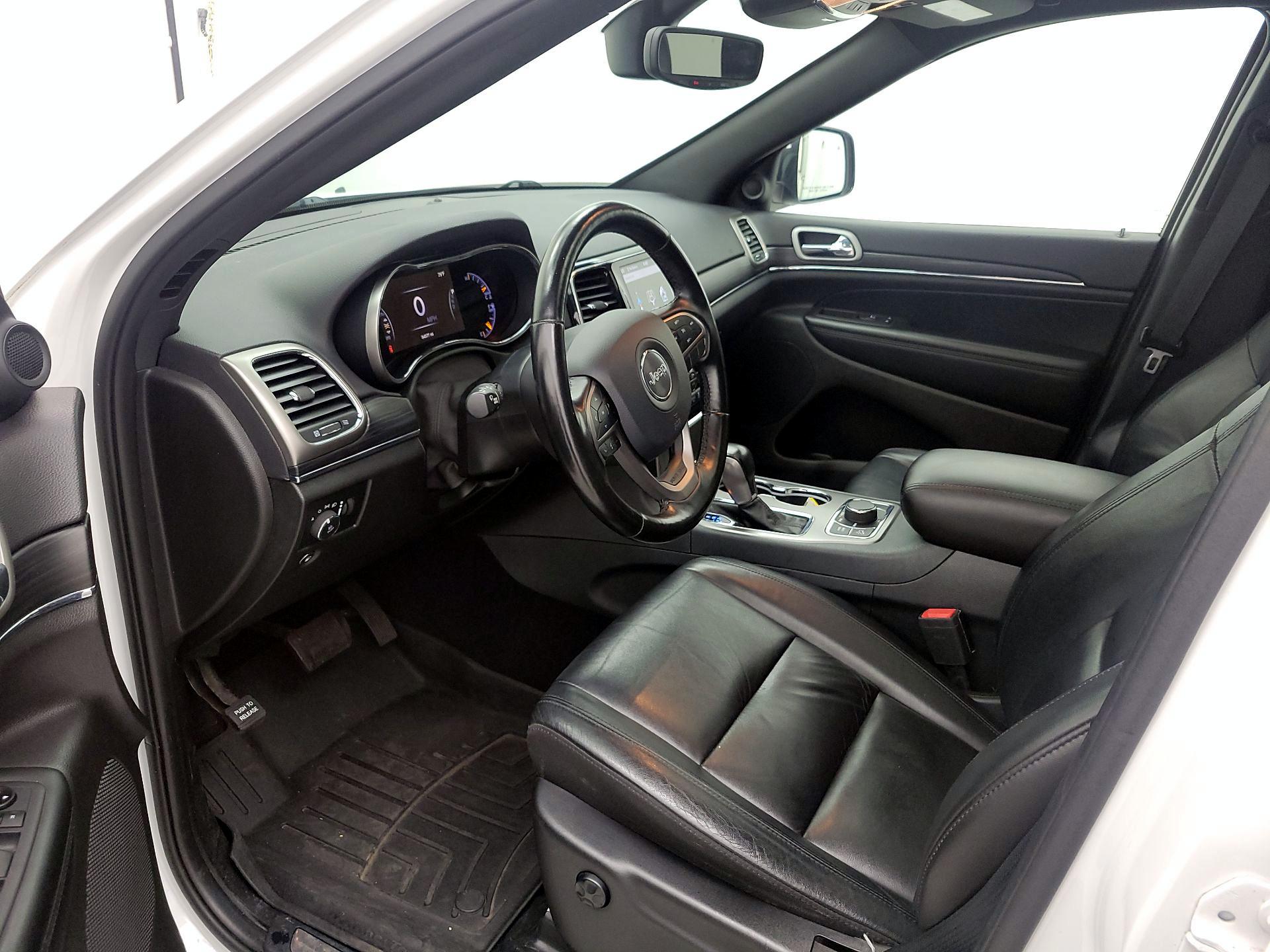 Thumbnail: 2020 Jeep Grand Cherokee - 11