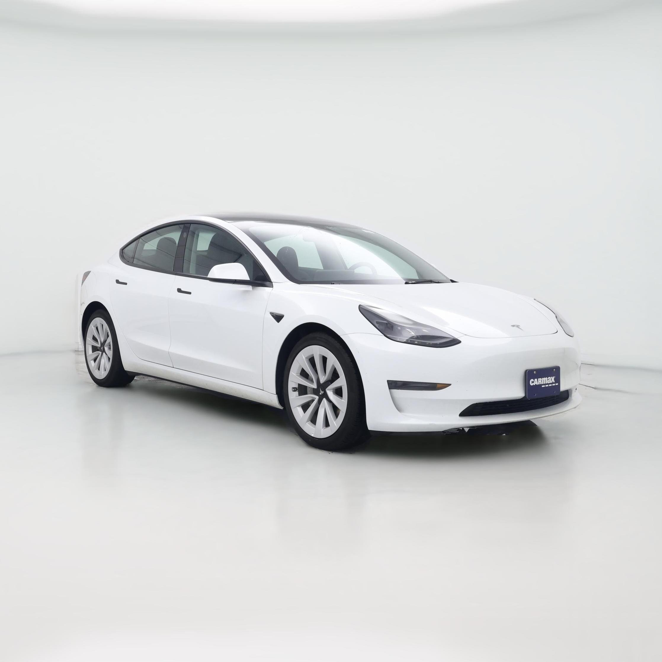 Thumbnail: 2023 Tesla Model 3 - 1