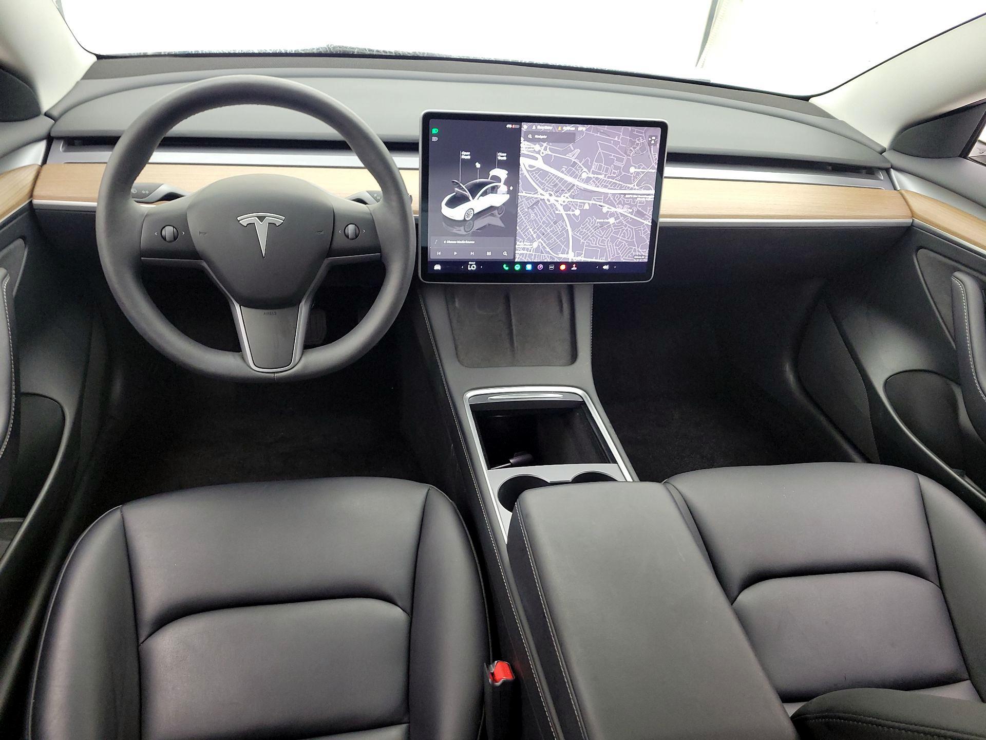 Thumbnail: 2023 Tesla Model 3 - 9