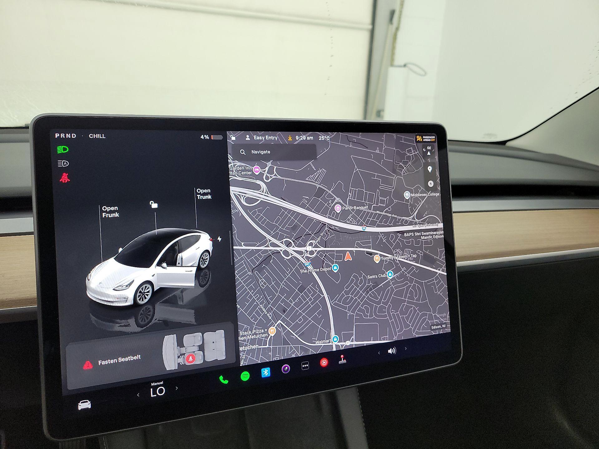 Thumbnail: 2023 Tesla Model 3 - 13