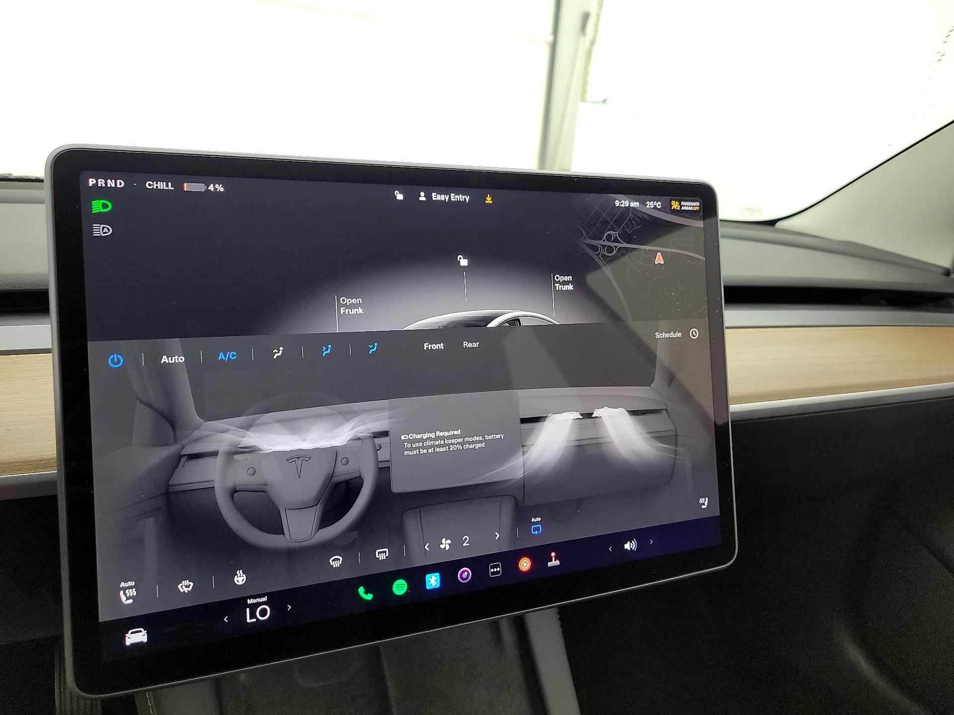 Thumbnail: 2023 Tesla Model 3 - 16