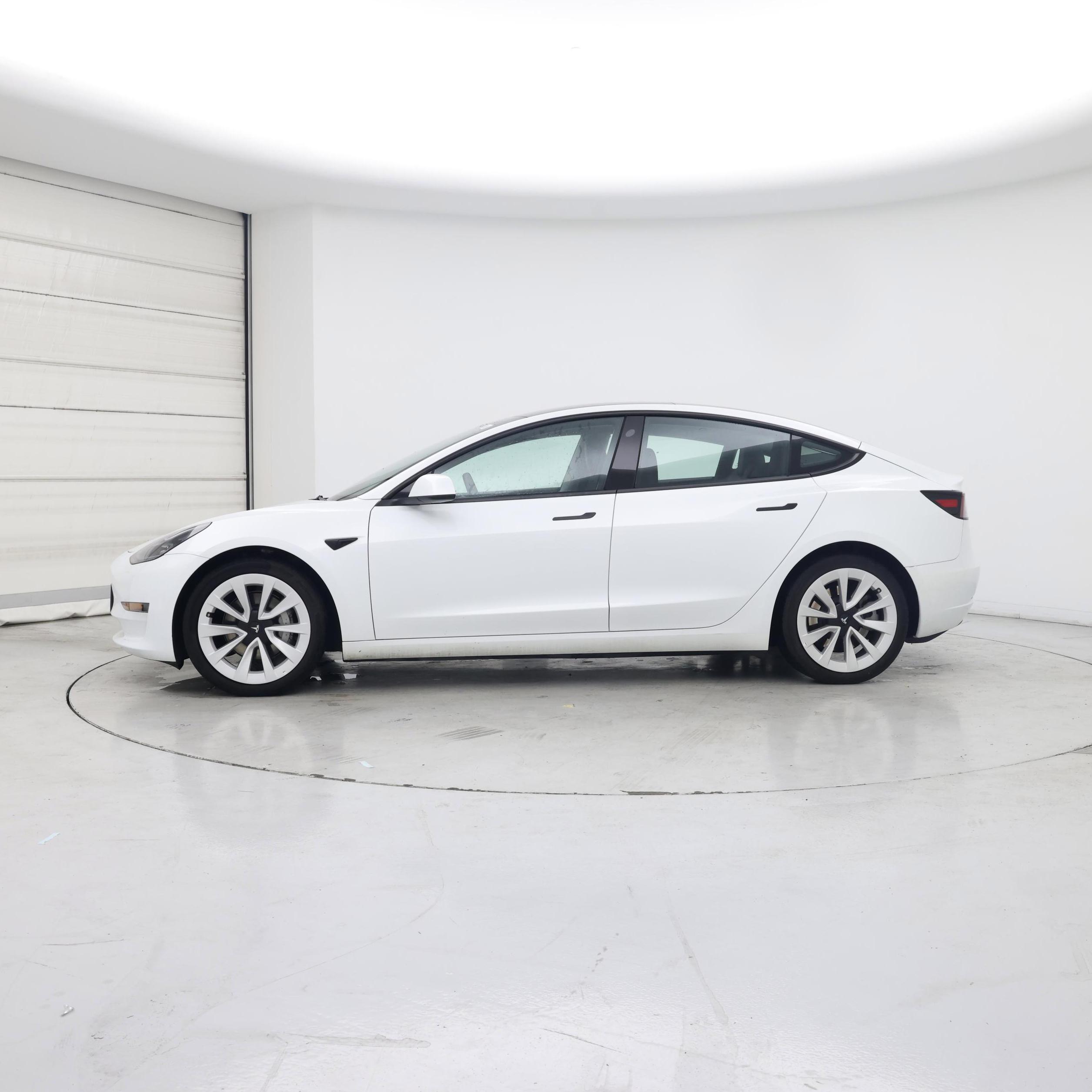 Thumbnail: 2023 Tesla Model 3 - 3