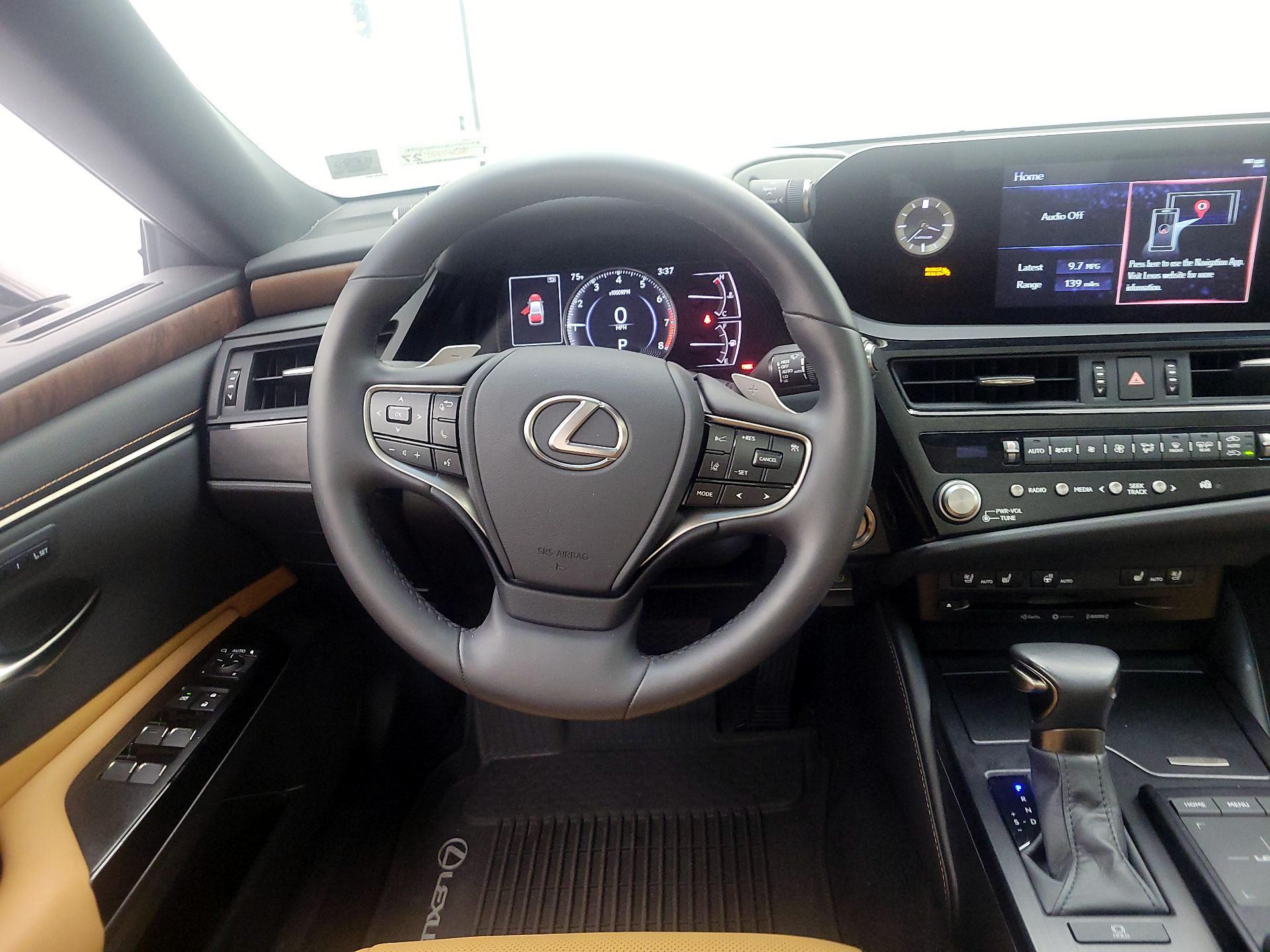 Thumbnail: 2022 Lexus ES - 10