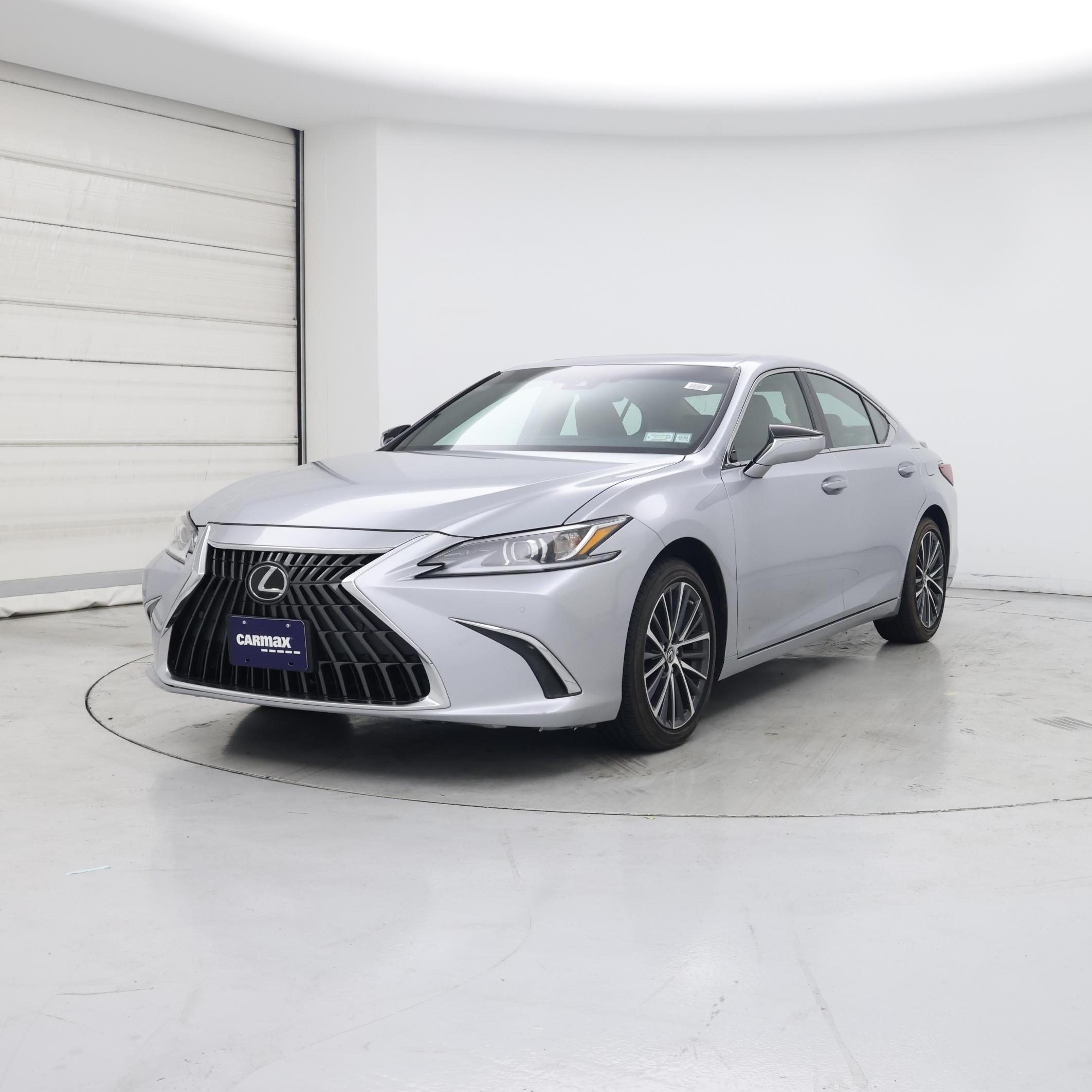 Thumbnail: 2022 Lexus ES - 4