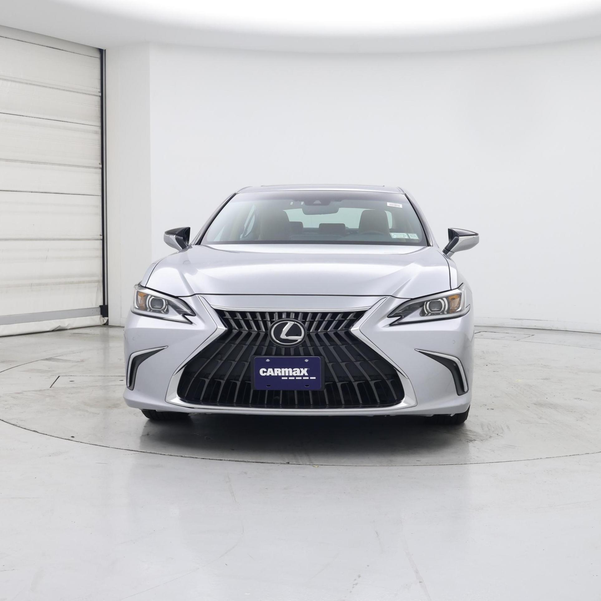 Thumbnail: 2022 Lexus ES - 5