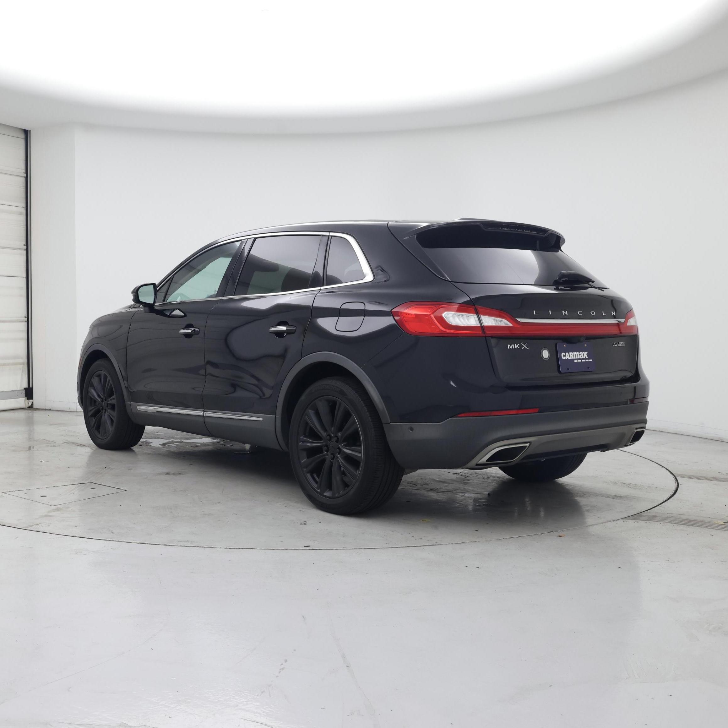 Thumbnail: 2016 Lincoln MKX - 2