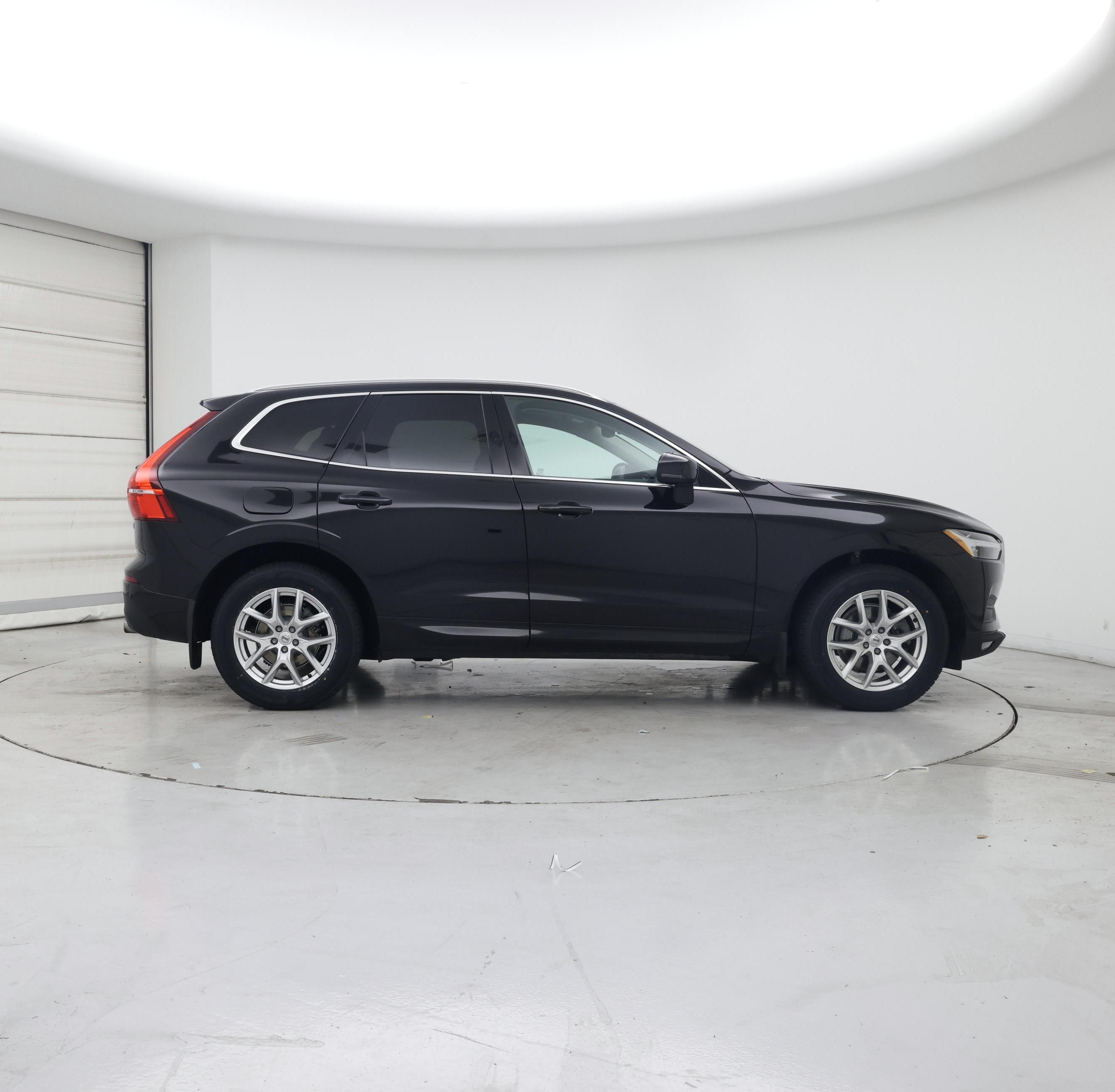 Thumbnail: 2021 Volvo XC60 - 7