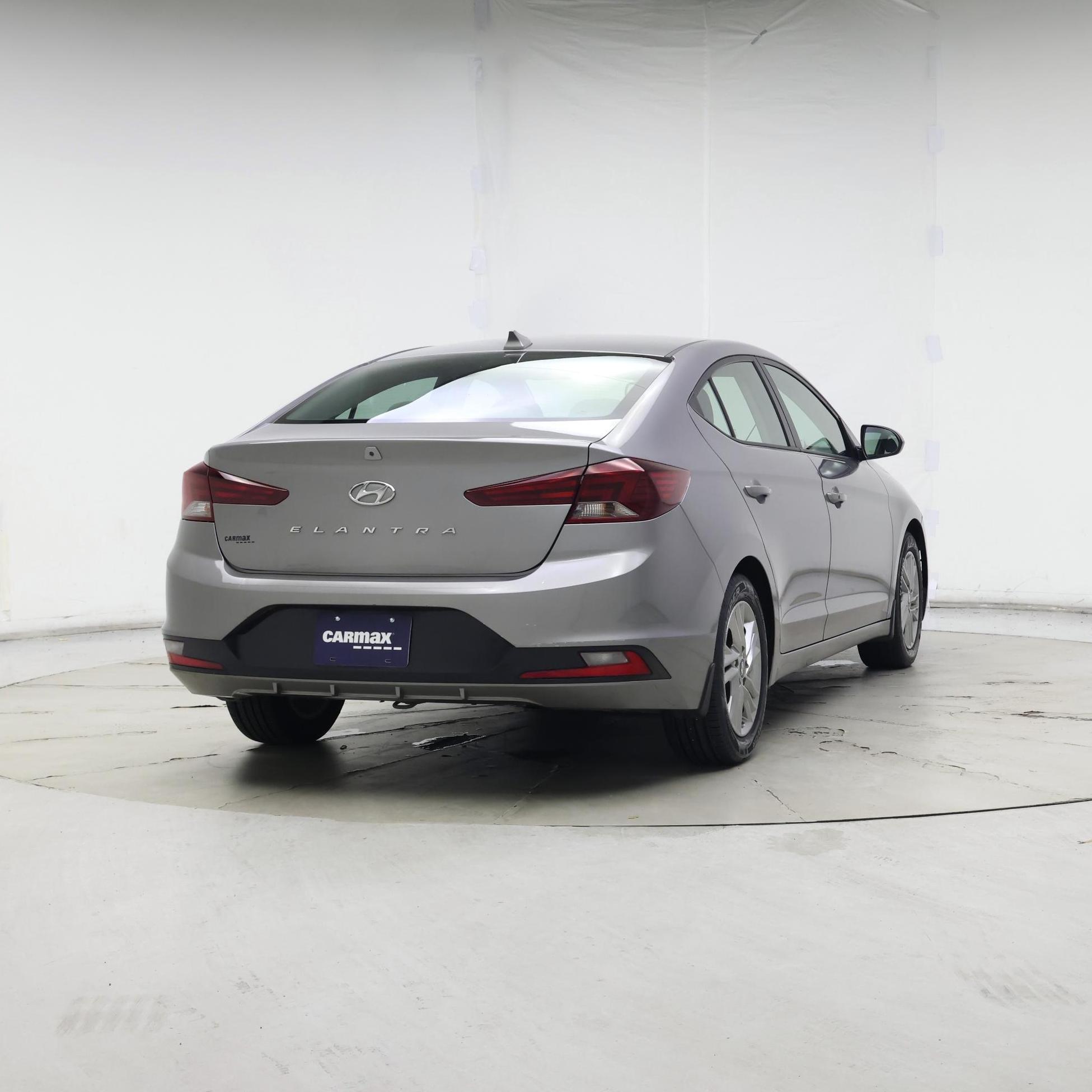 Thumbnail: 2020 Hyundai Elantra - 8