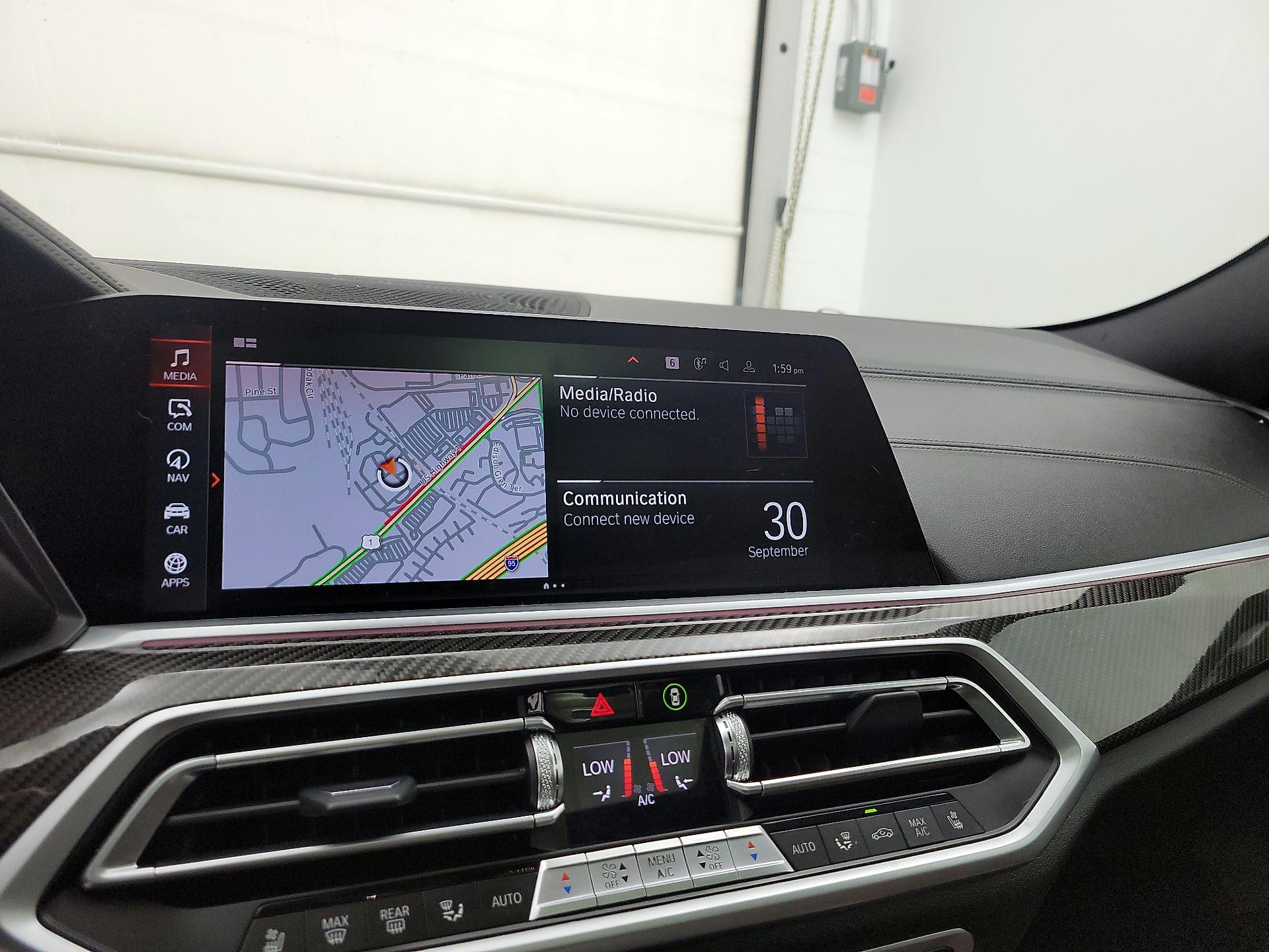 Thumbnail: 2022 BMW X6 - 16