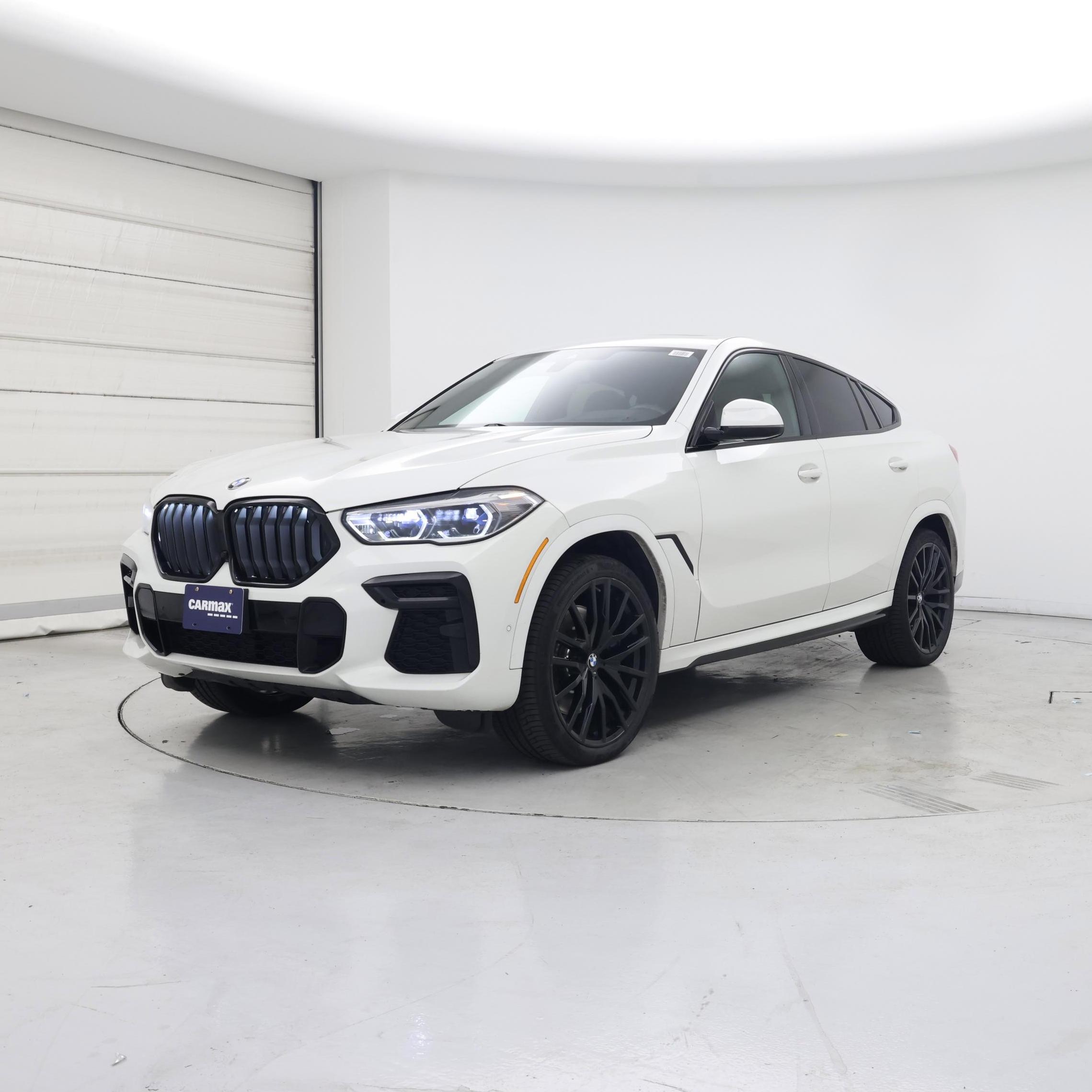 Thumbnail: 2022 BMW X6 - 4