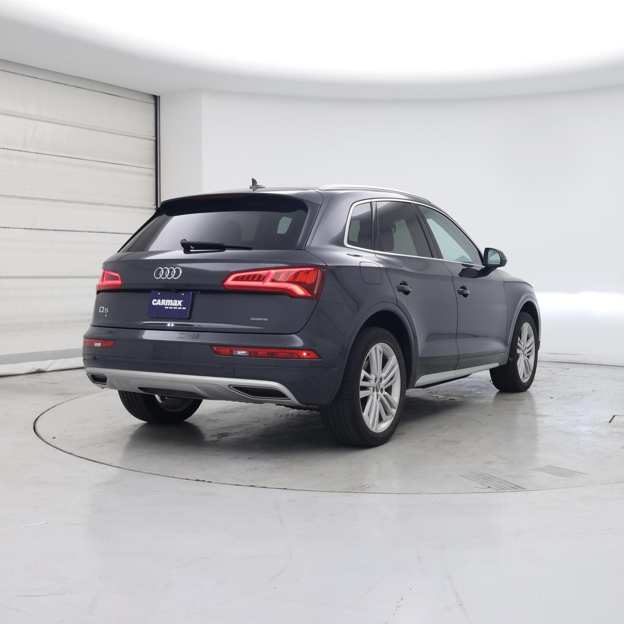 Thumbnail: 2019 Audi Q5 - 8
