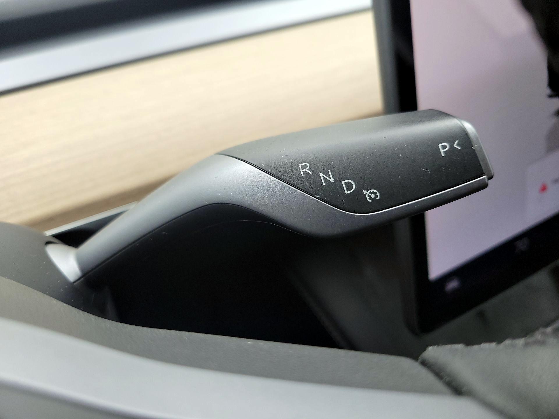 Thumbnail: 2023 Tesla Model 3 - 17