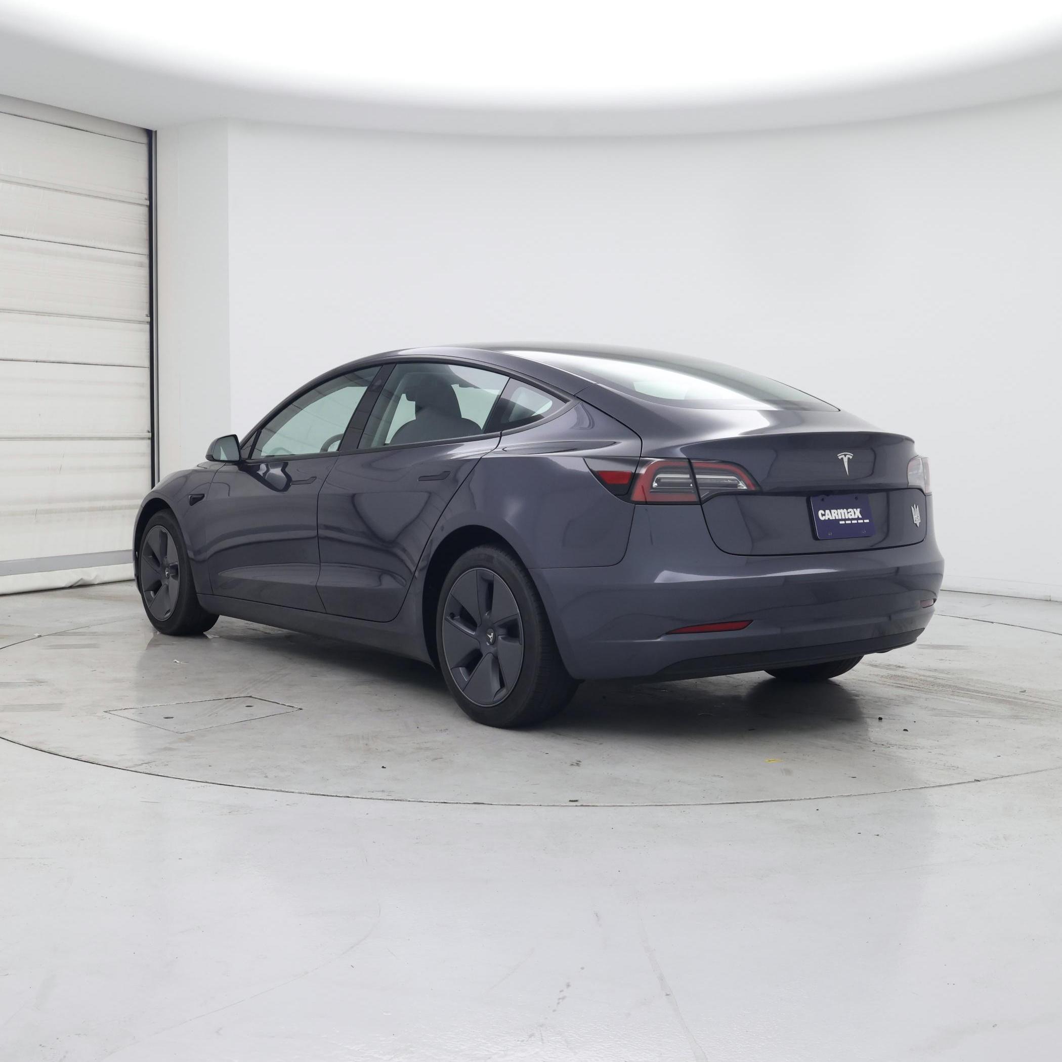 Thumbnail: 2023 Tesla Model 3 - 2