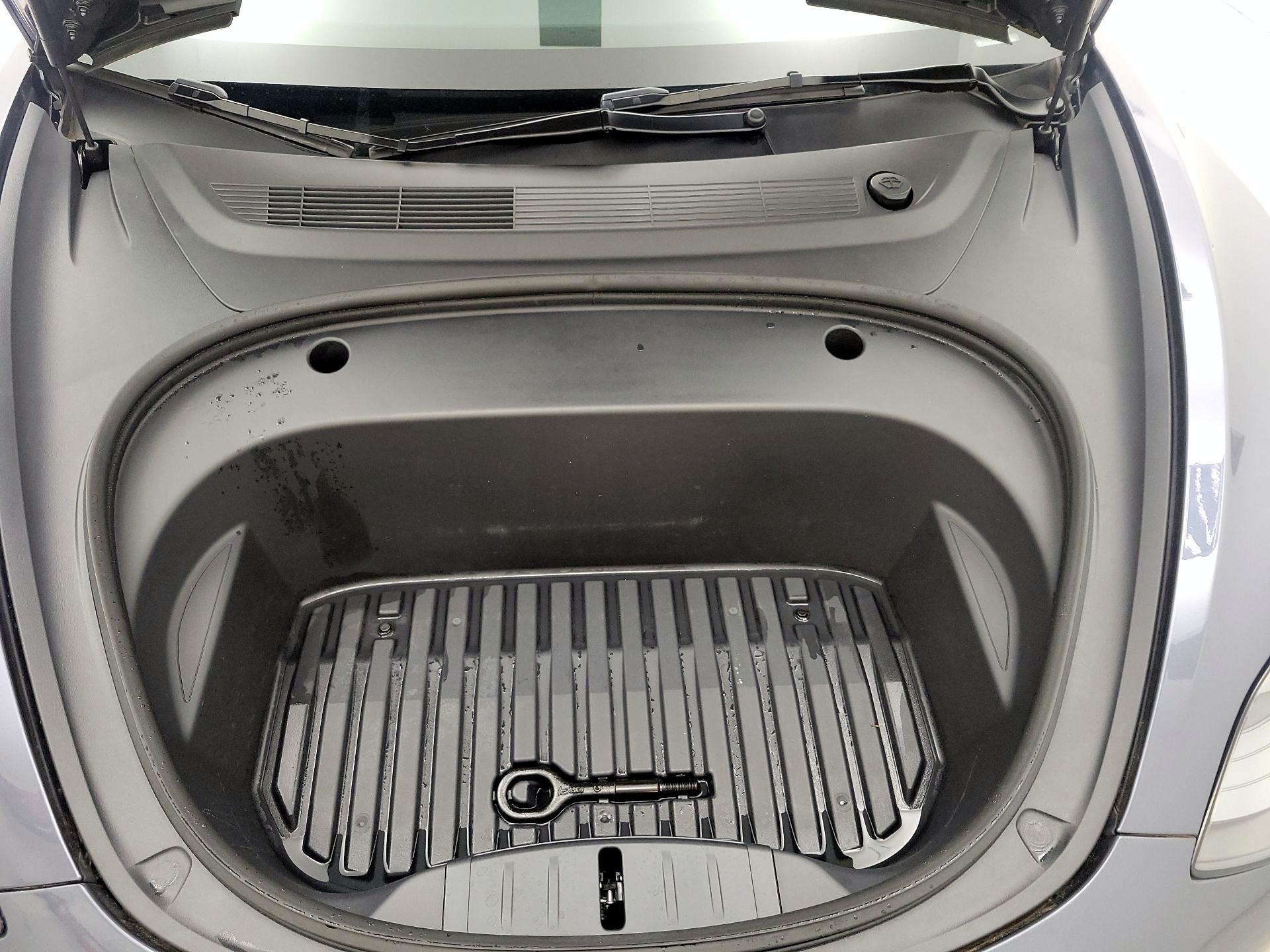 Thumbnail: 2023 Tesla Model 3 - 20