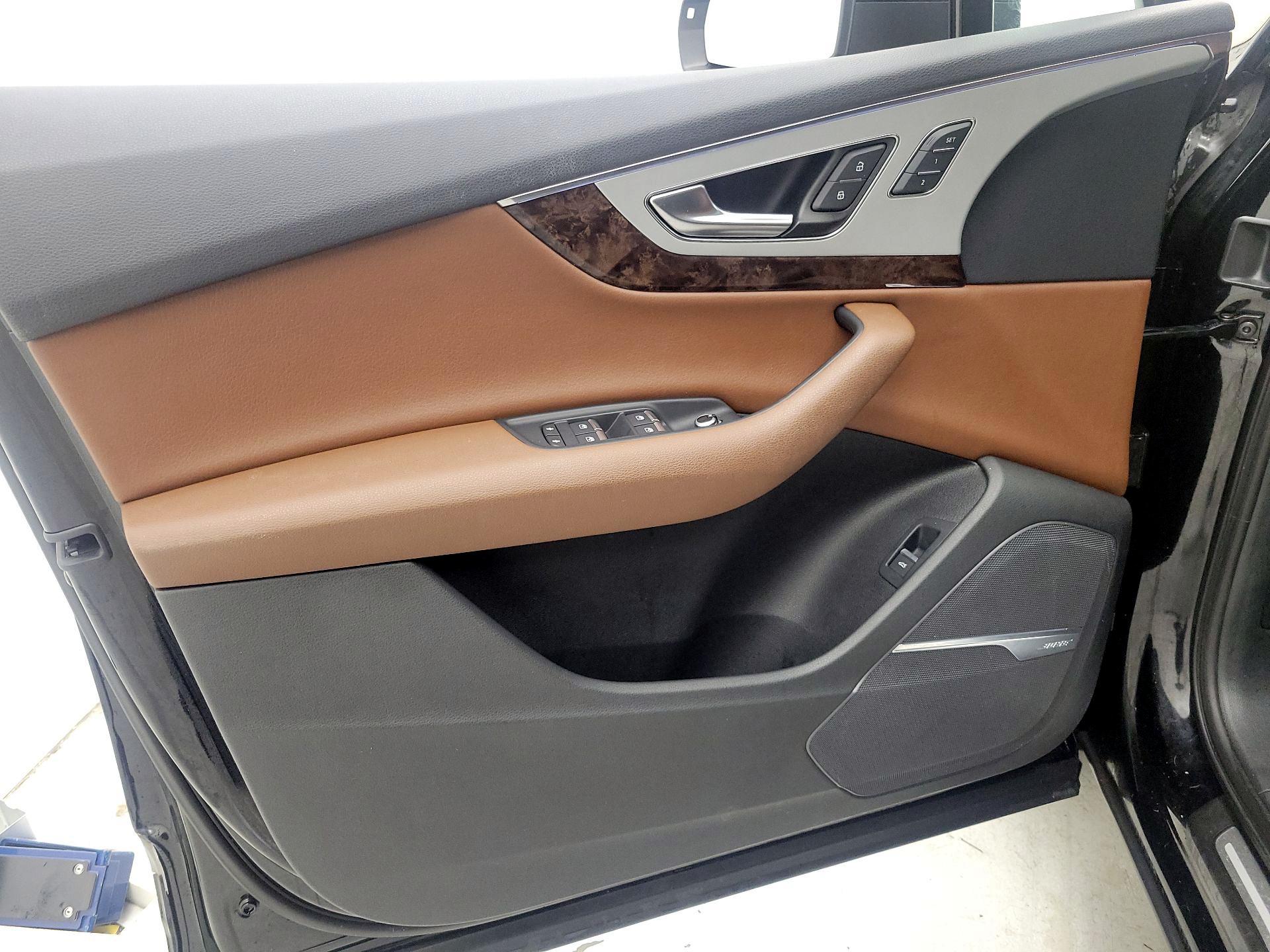 Thumbnail: 2019 Audi Q7 - 12