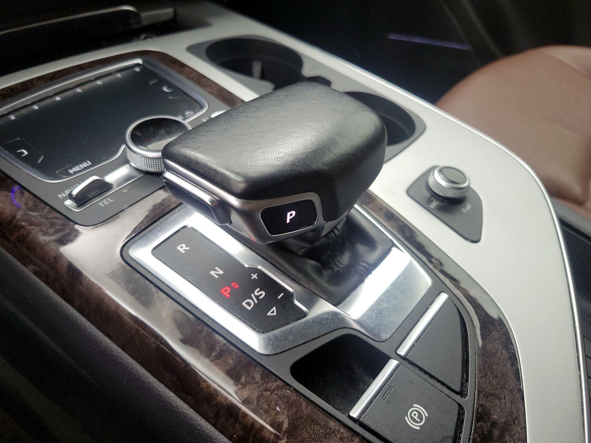 Thumbnail: 2019 Audi Q7 - 17