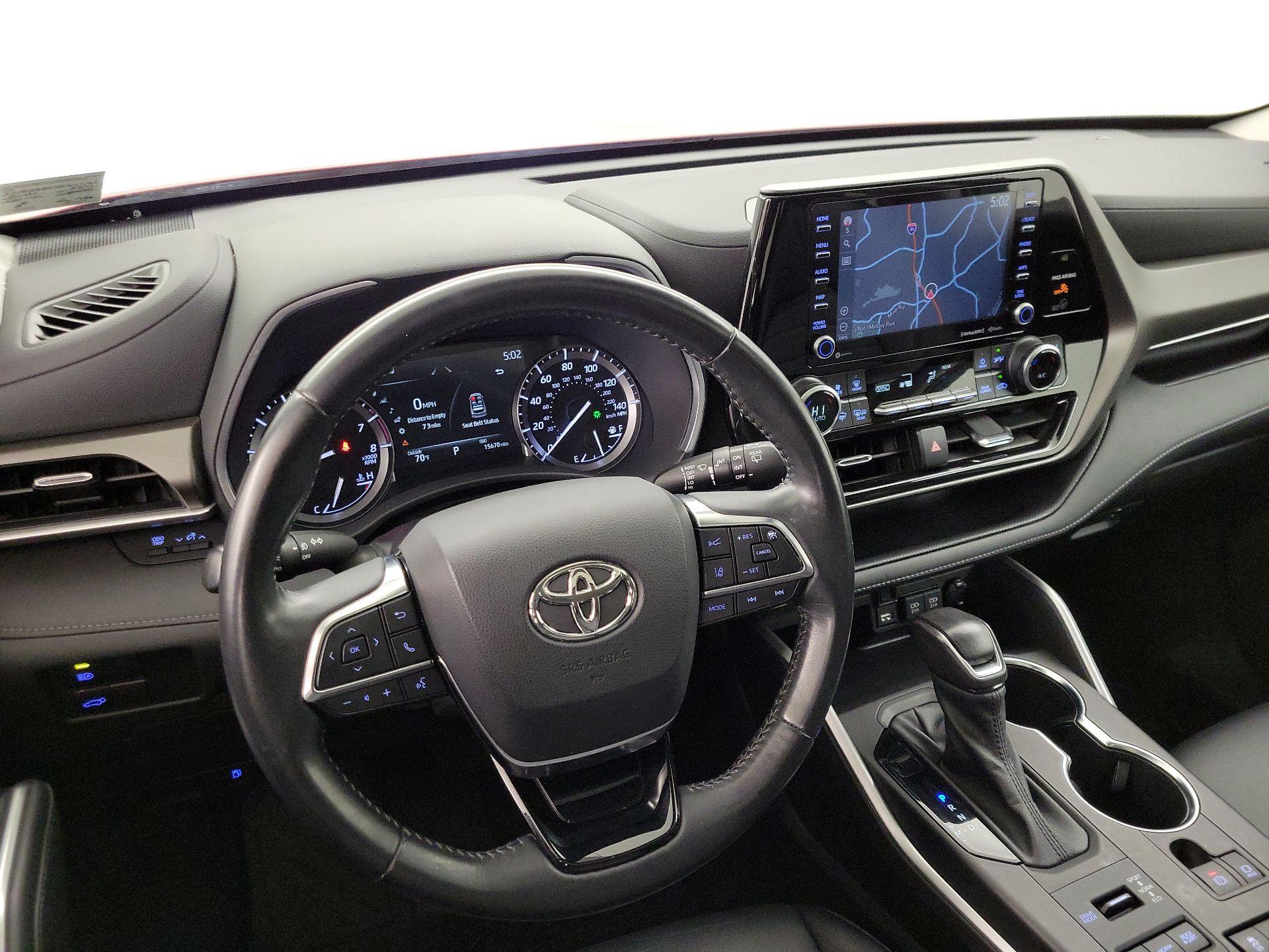 Thumbnail: 2021 Toyota Highlander - 9
