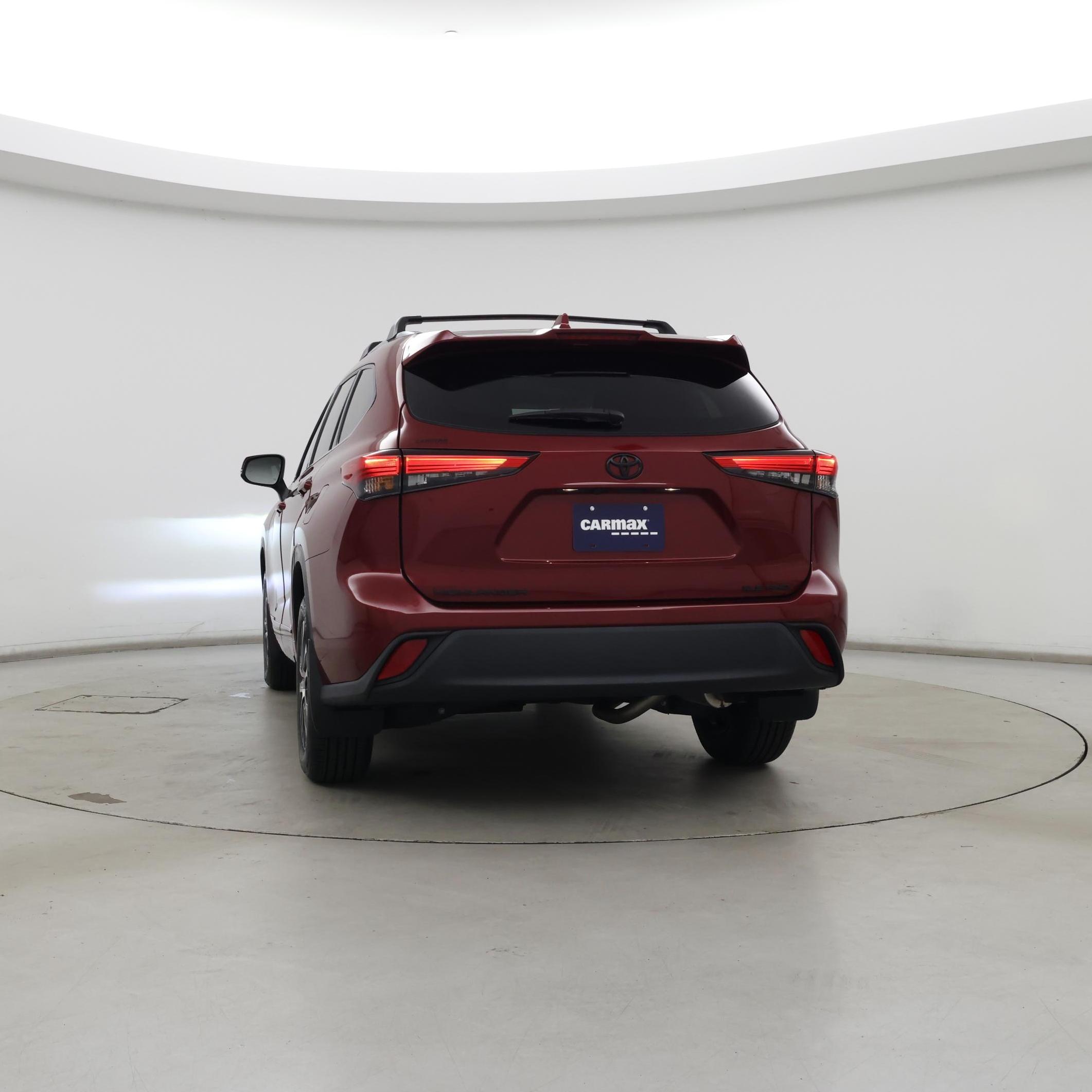Thumbnail: 2021 Toyota Highlander - 6
