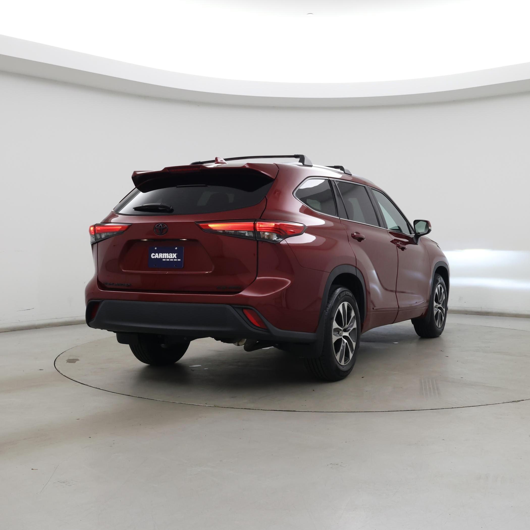 Thumbnail: 2021 Toyota Highlander - 8