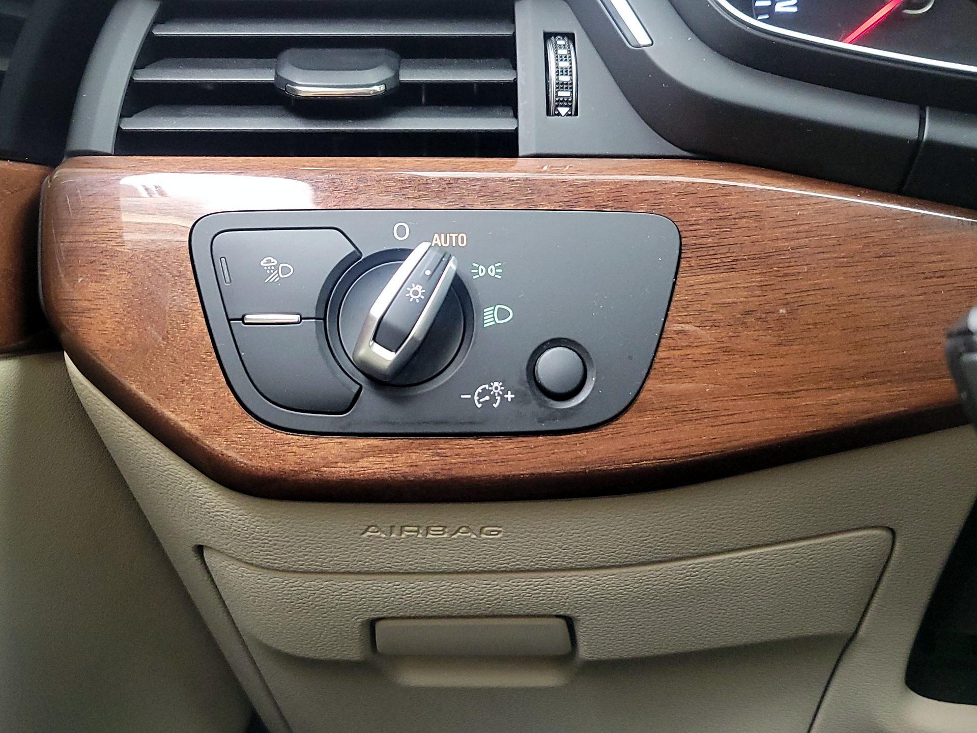 Thumbnail: 2022 Audi A4 - 13