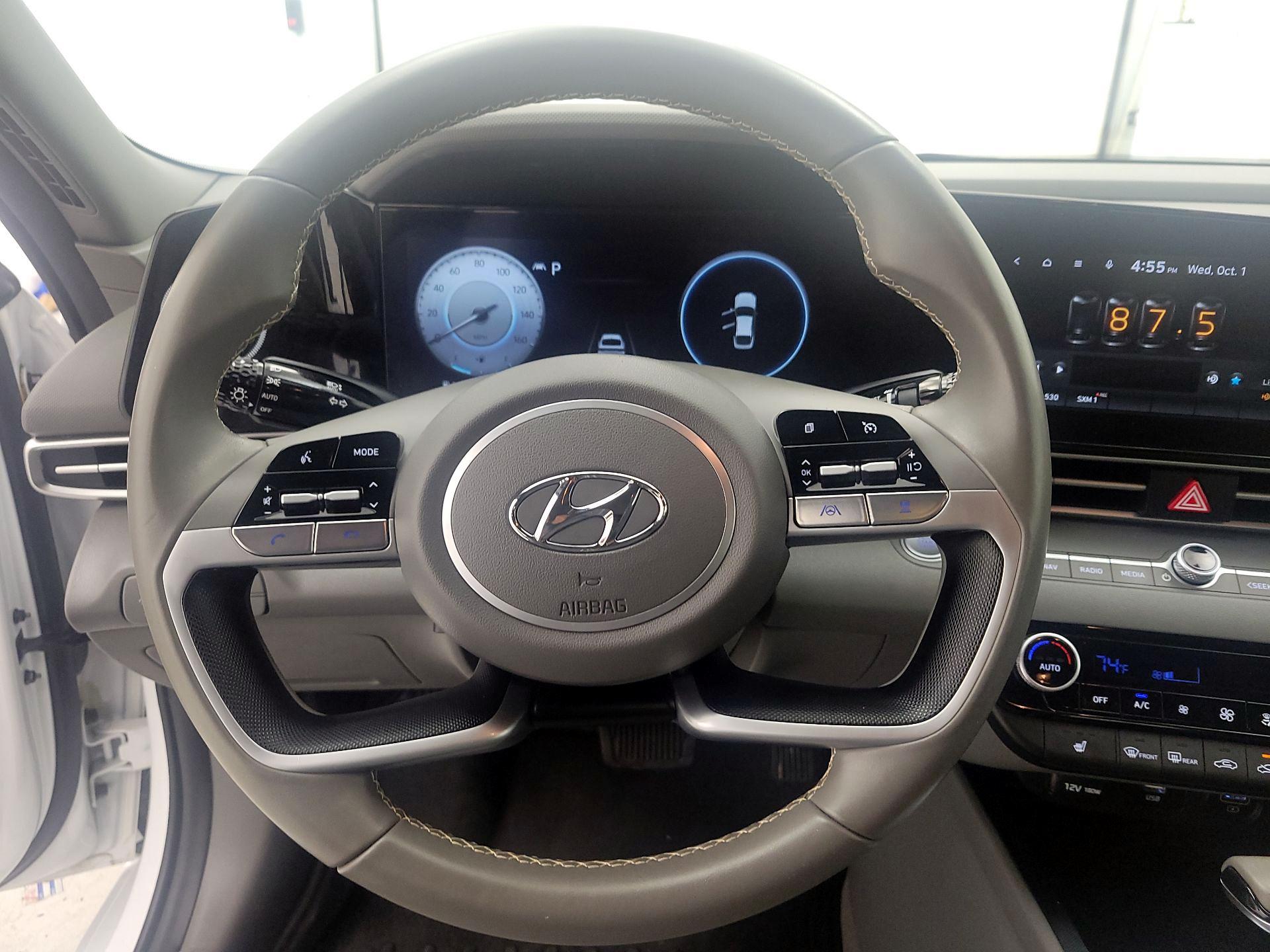 Thumbnail: 2023 Hyundai Elantra - 10