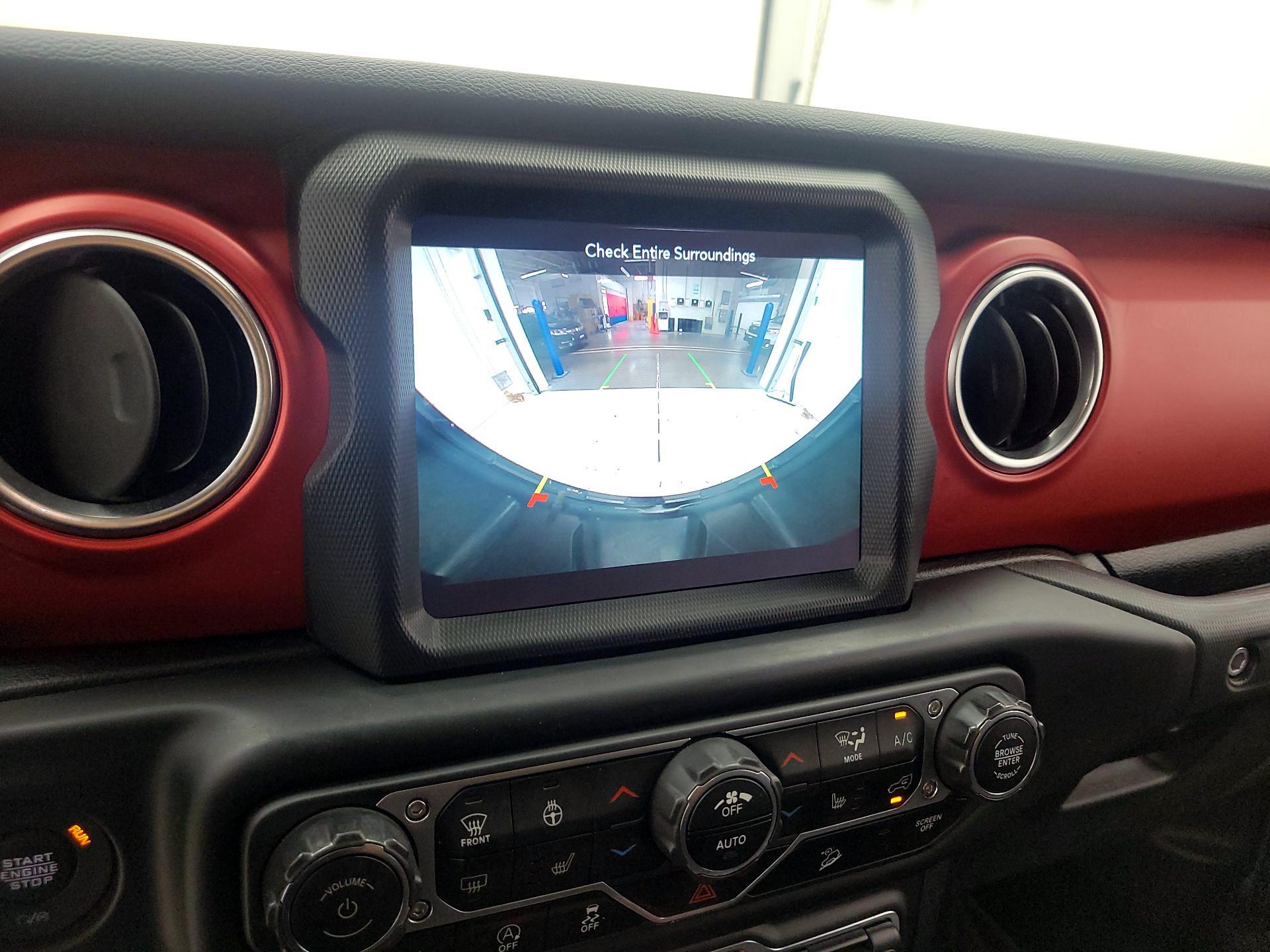 Thumbnail: 2021 Jeep Wrangler - 14
