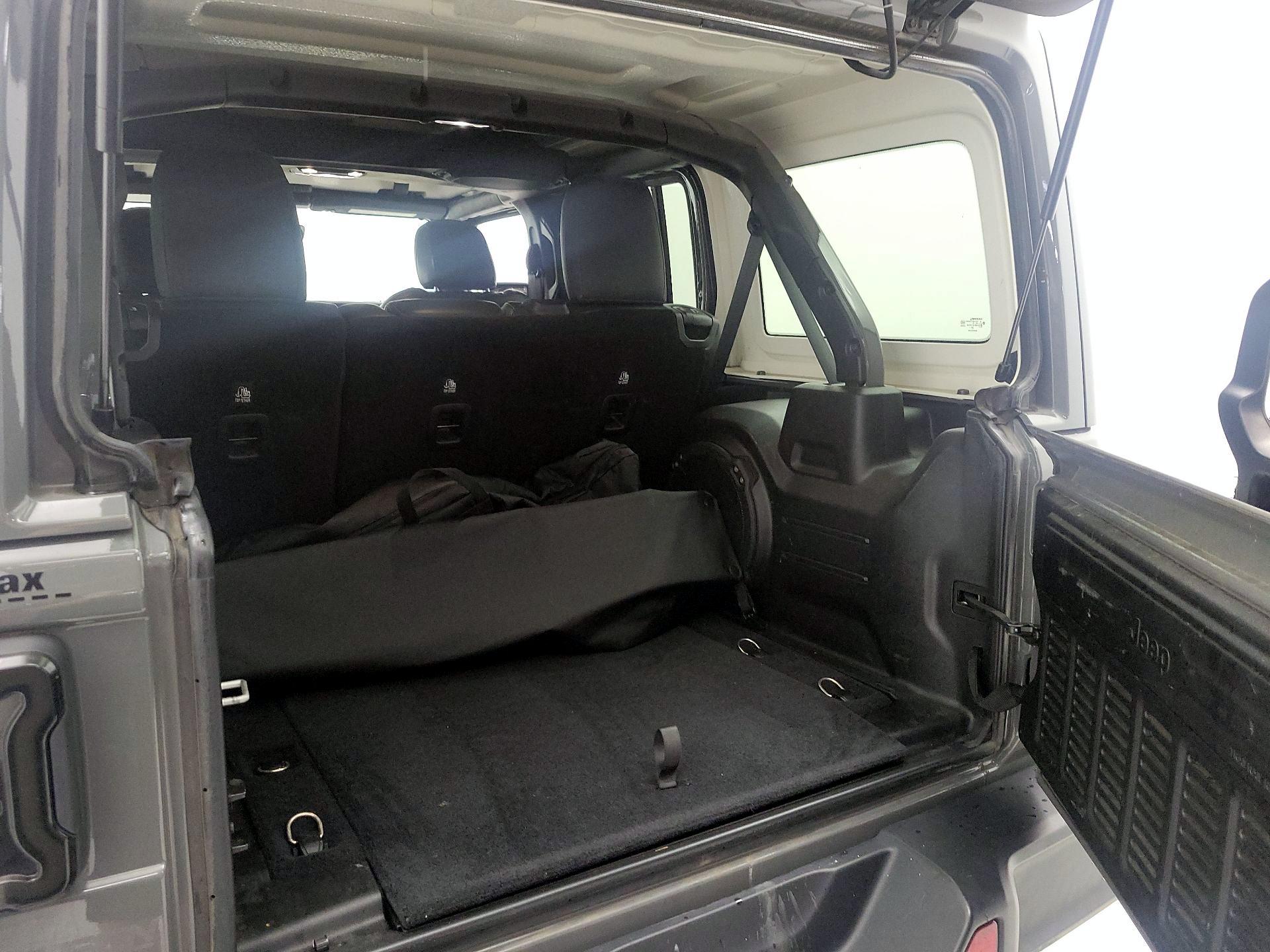 Thumbnail: 2021 Jeep Wrangler - 20