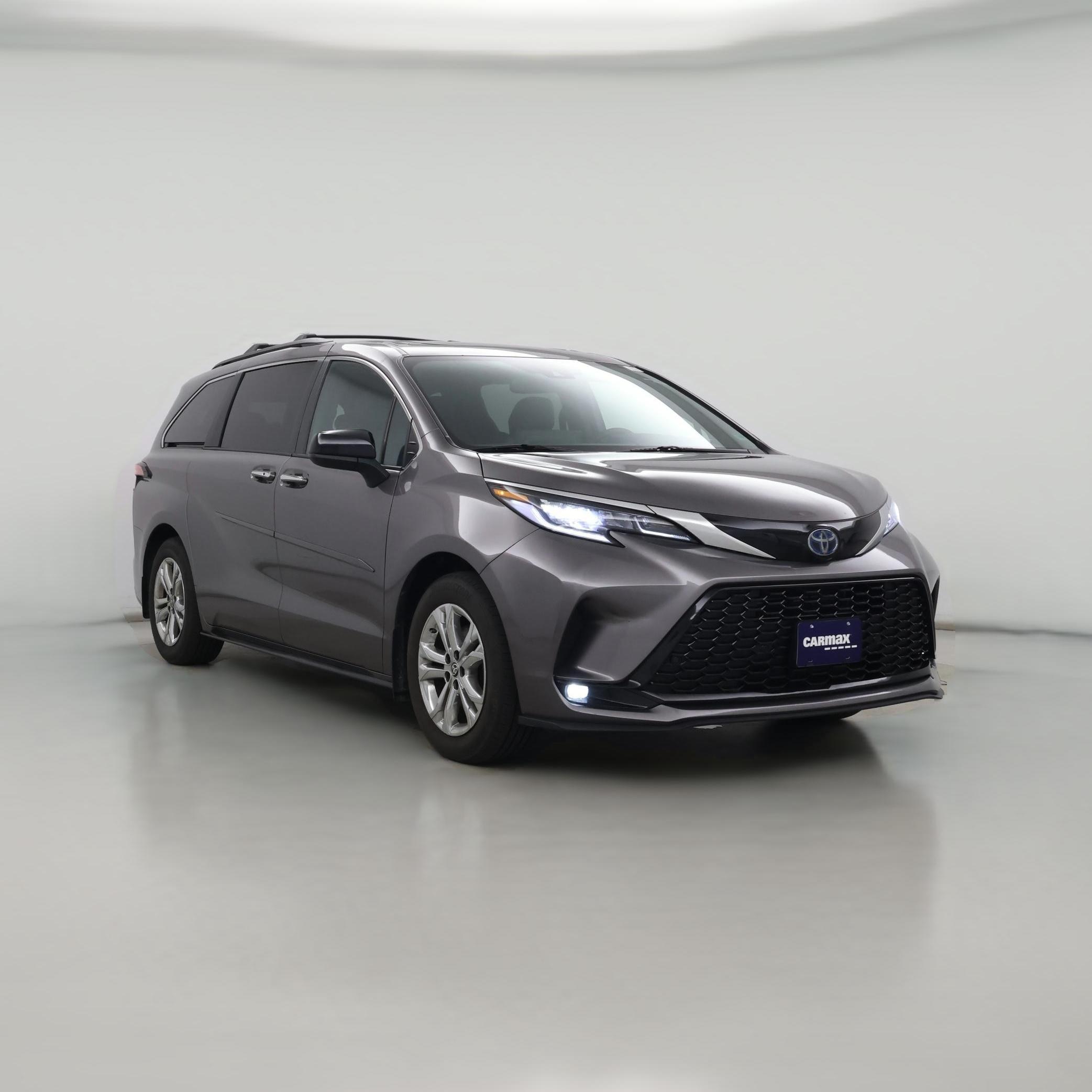 Thumbnail: 2022 Toyota Sienna - 1