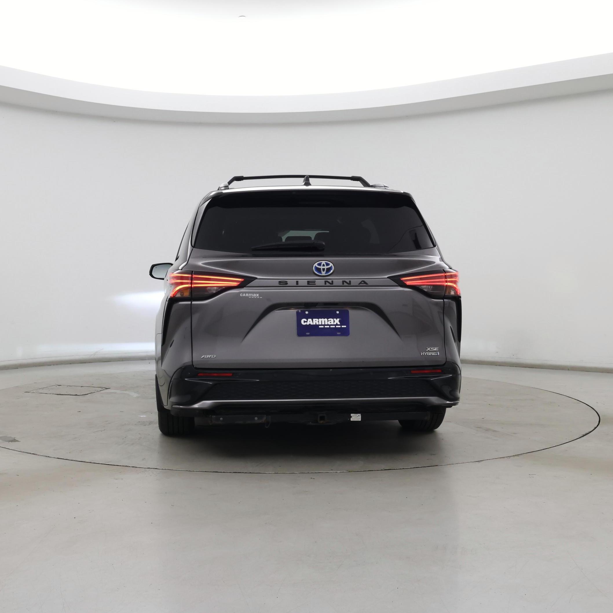 Thumbnail: 2022 Toyota Sienna - 6