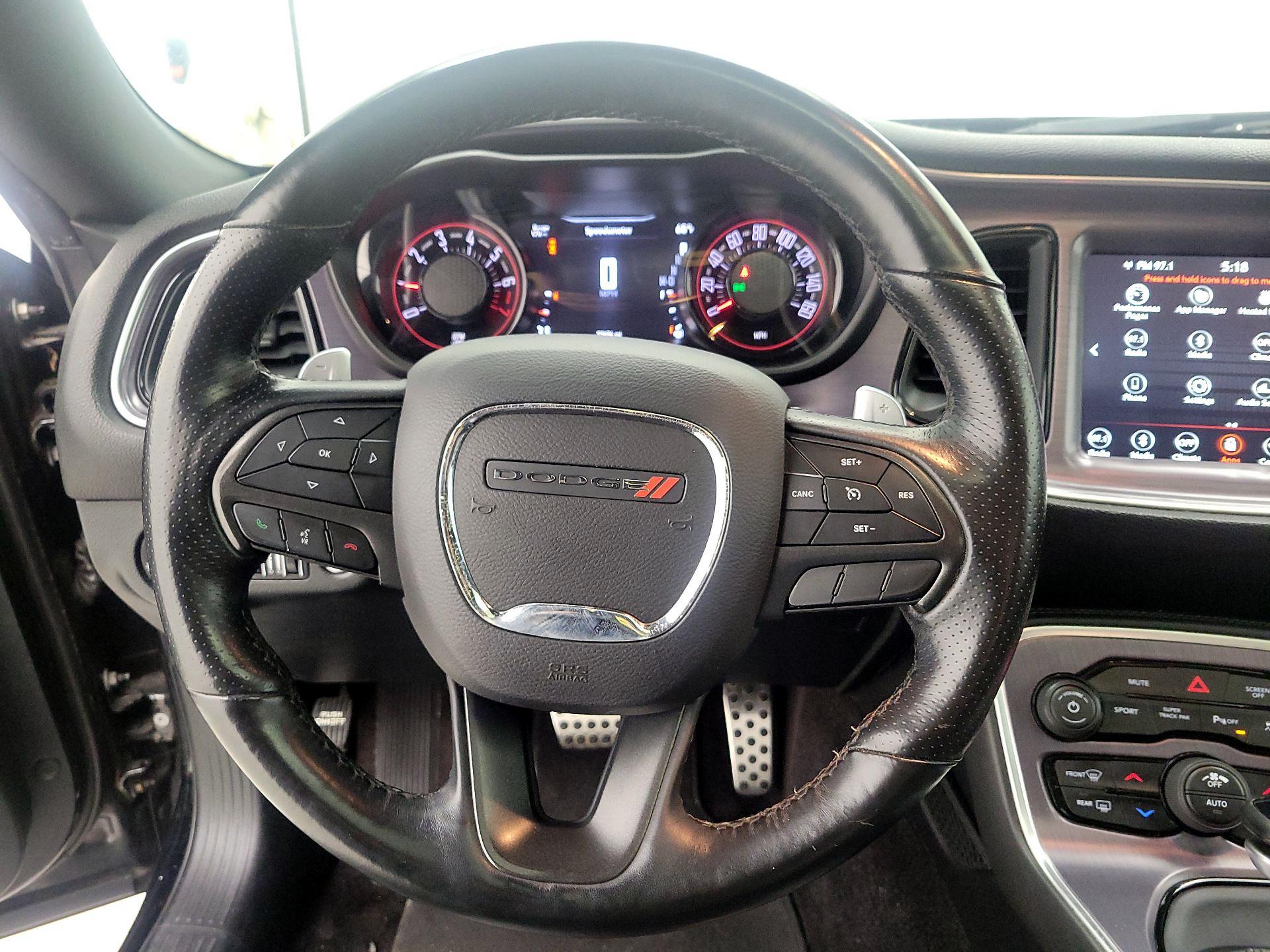 Thumbnail: 2018 Dodge Challenger - 10