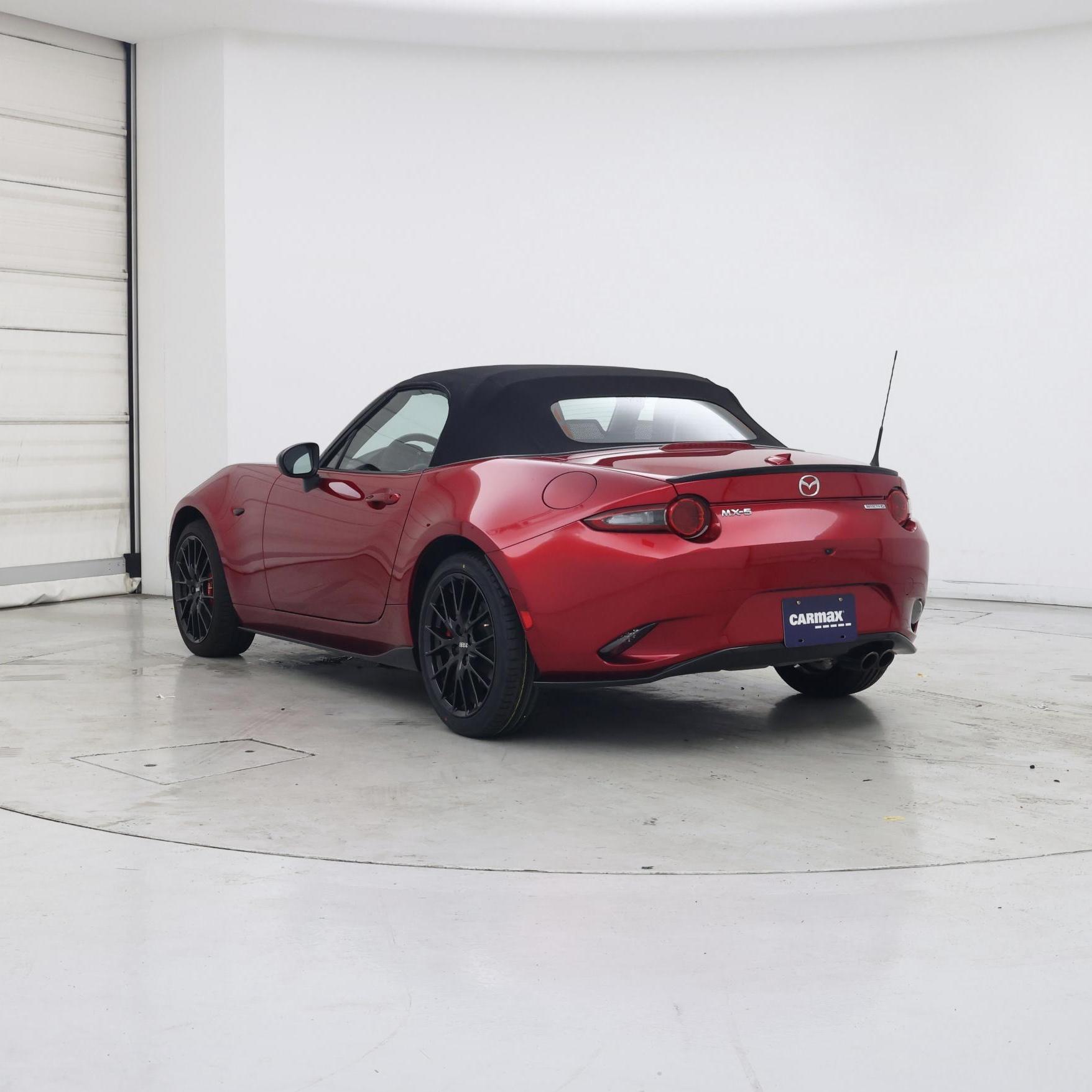 Thumbnail: 2021 Mazda MX-5 Miata - 2