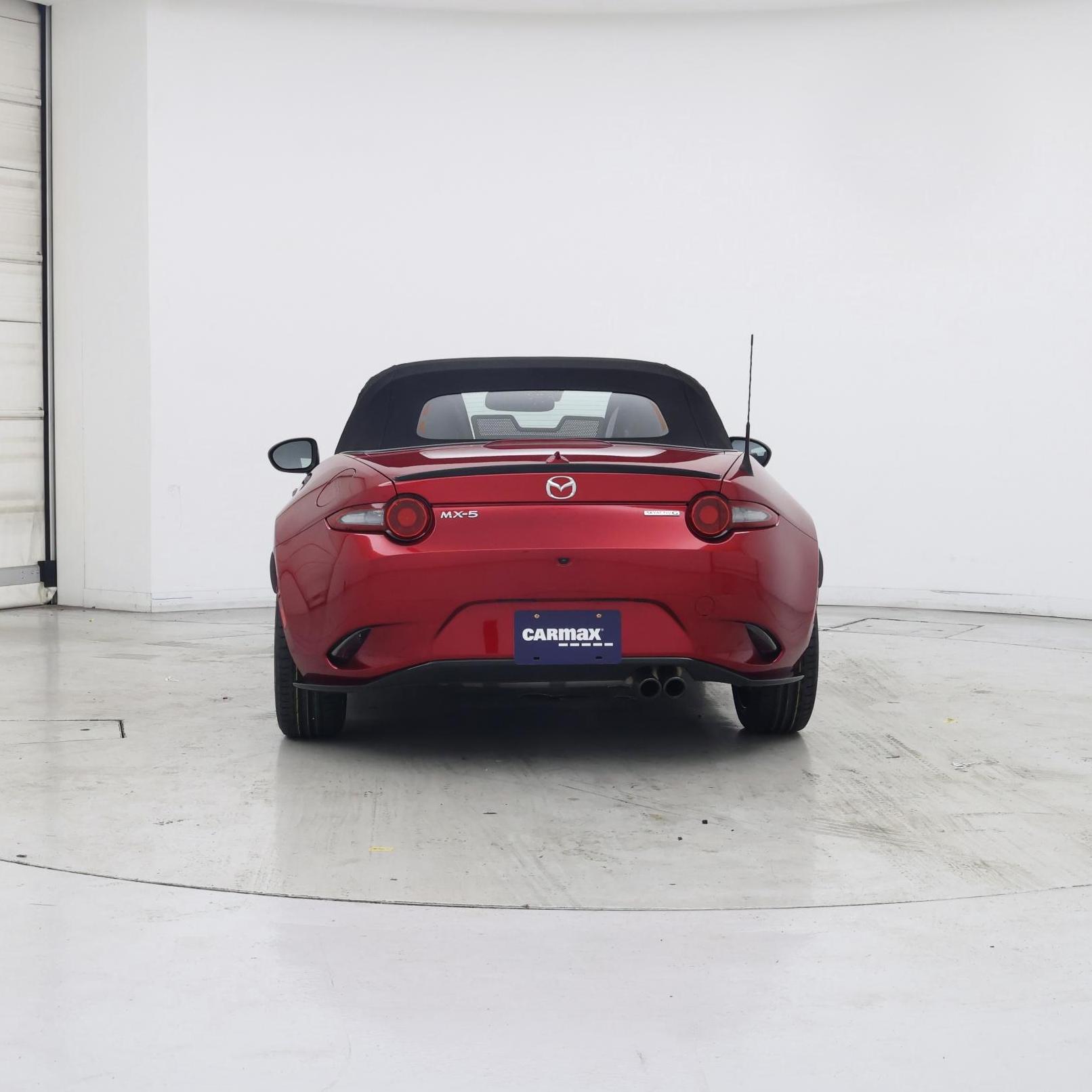 Thumbnail: 2021 Mazda MX-5 Miata - 6