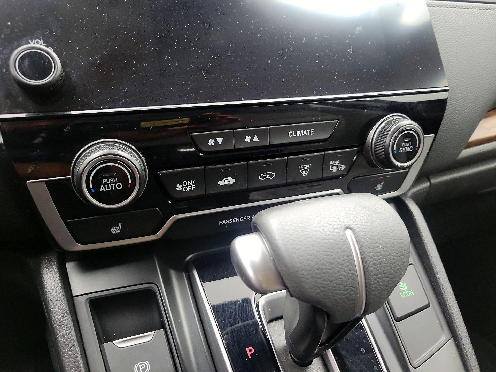Thumbnail: 2019 Honda CR-V - 16