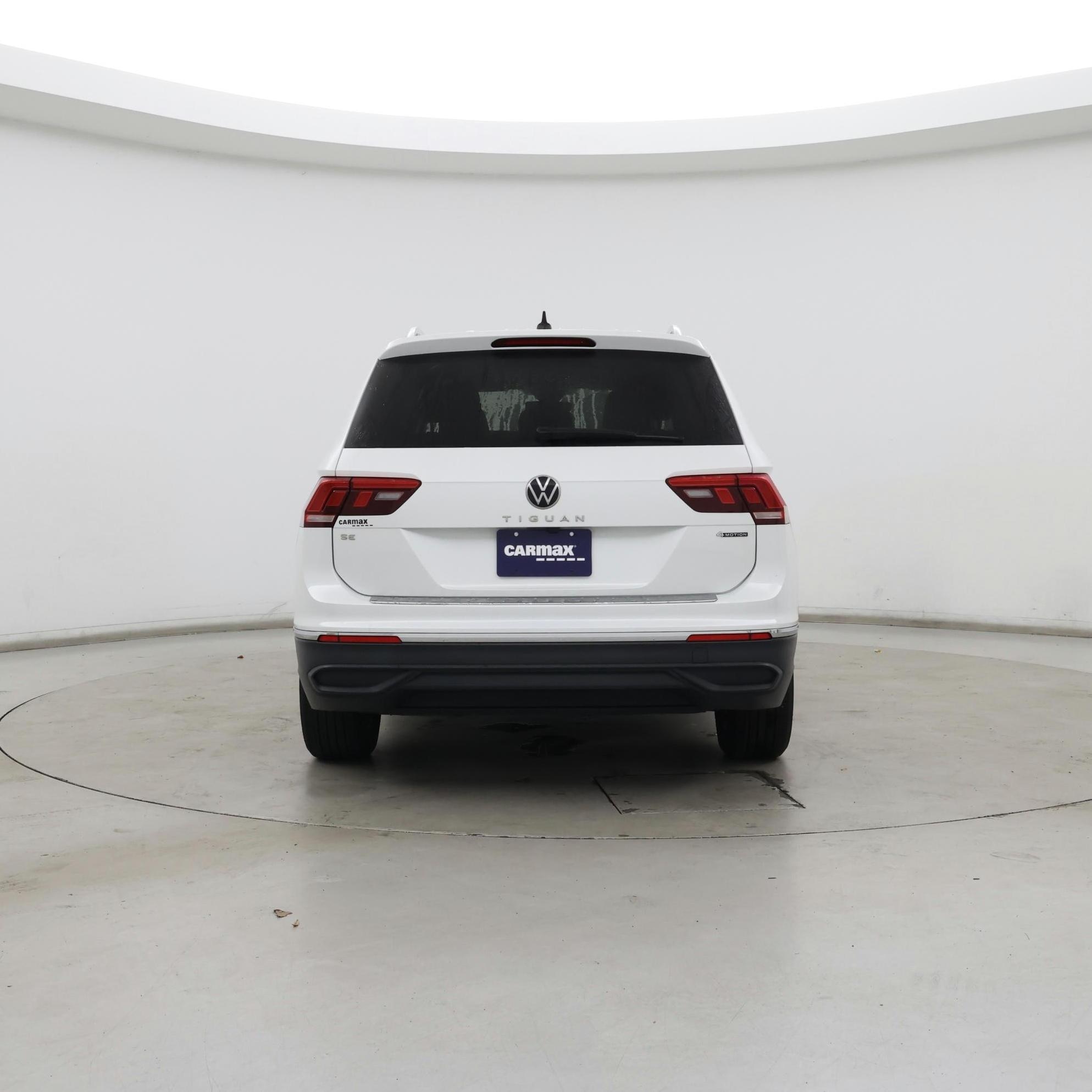 Thumbnail: 2023 Volkswagen Tiguan - 6
